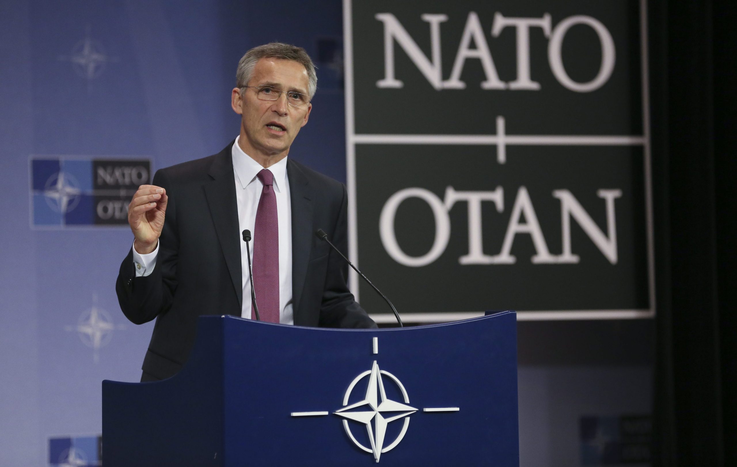 NATO assegura que não quer “uma nova Guerra Fria com a Rússia”
