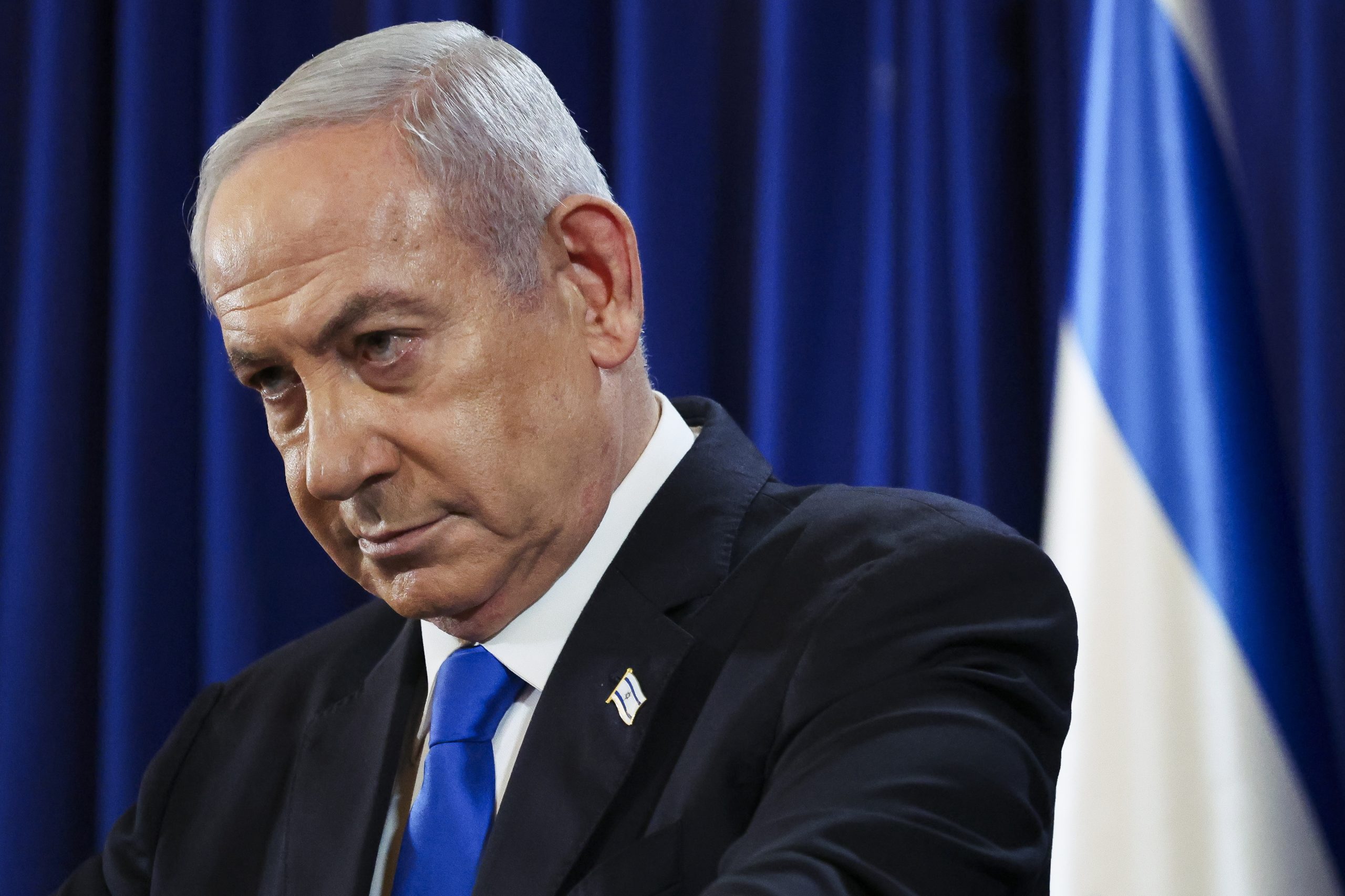 Netanyahu garante que Trump está “decidido” a aplicar o seu projeto para Gaza