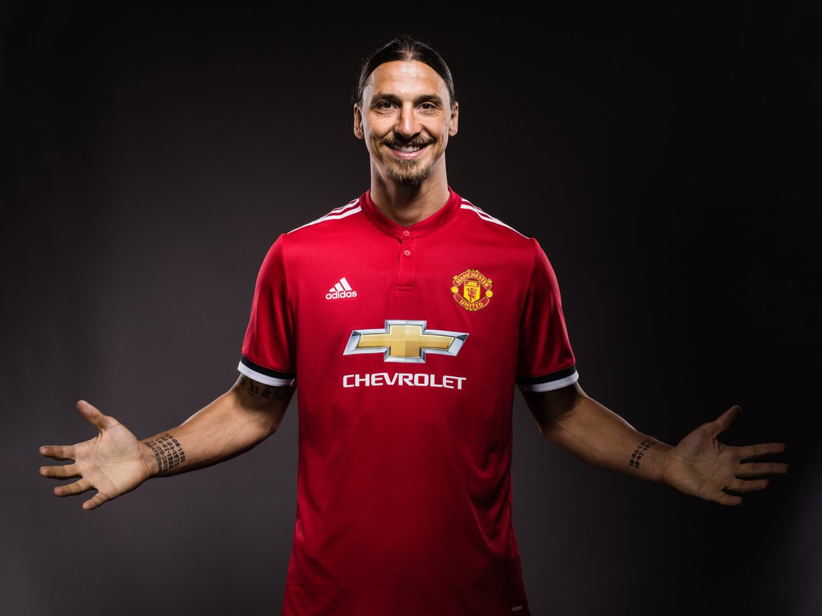 Zlatan está de volta