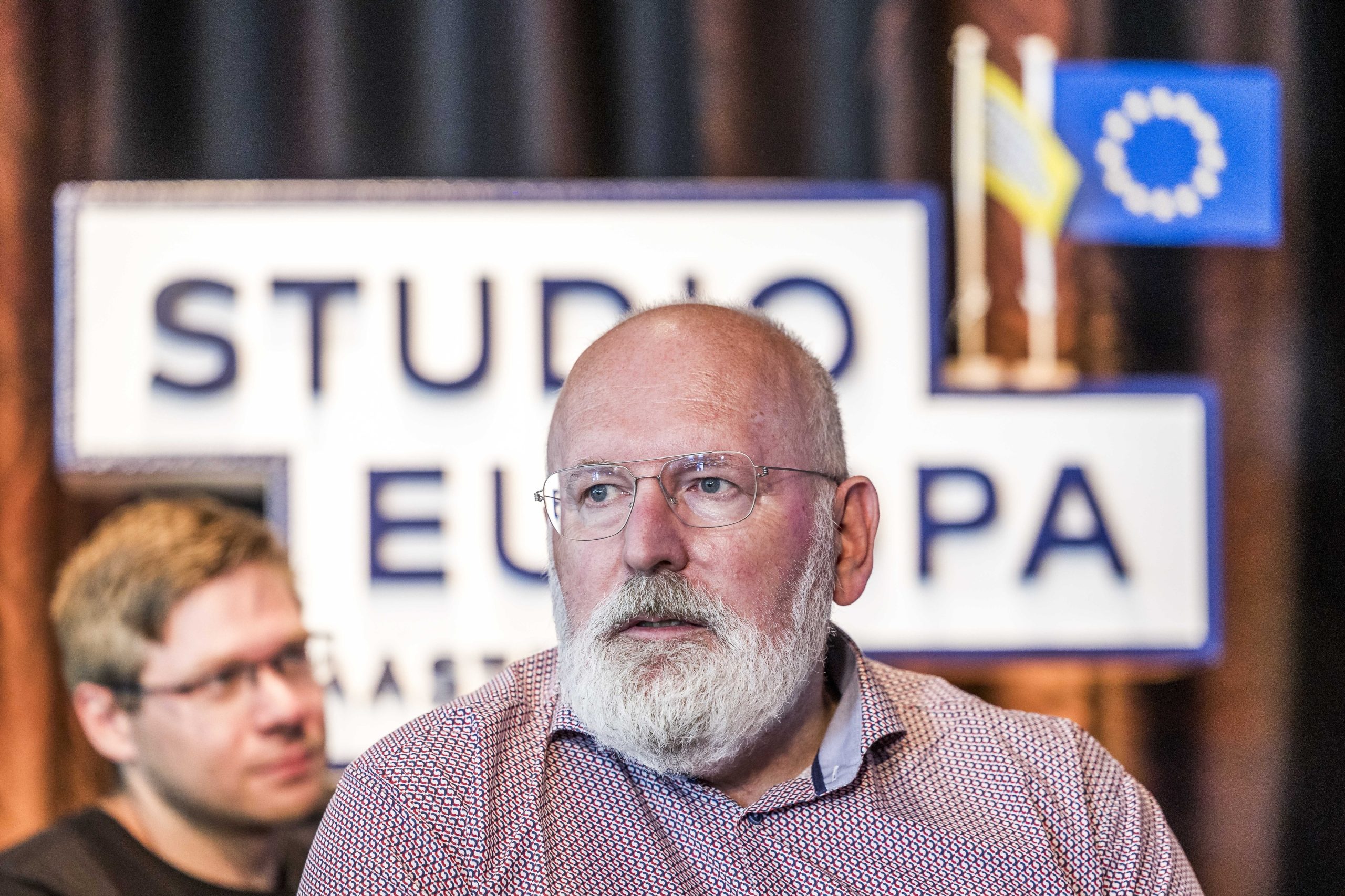 Frans Timmermans é cabeça de lista da esquerda em legislativas dos Países Baixos