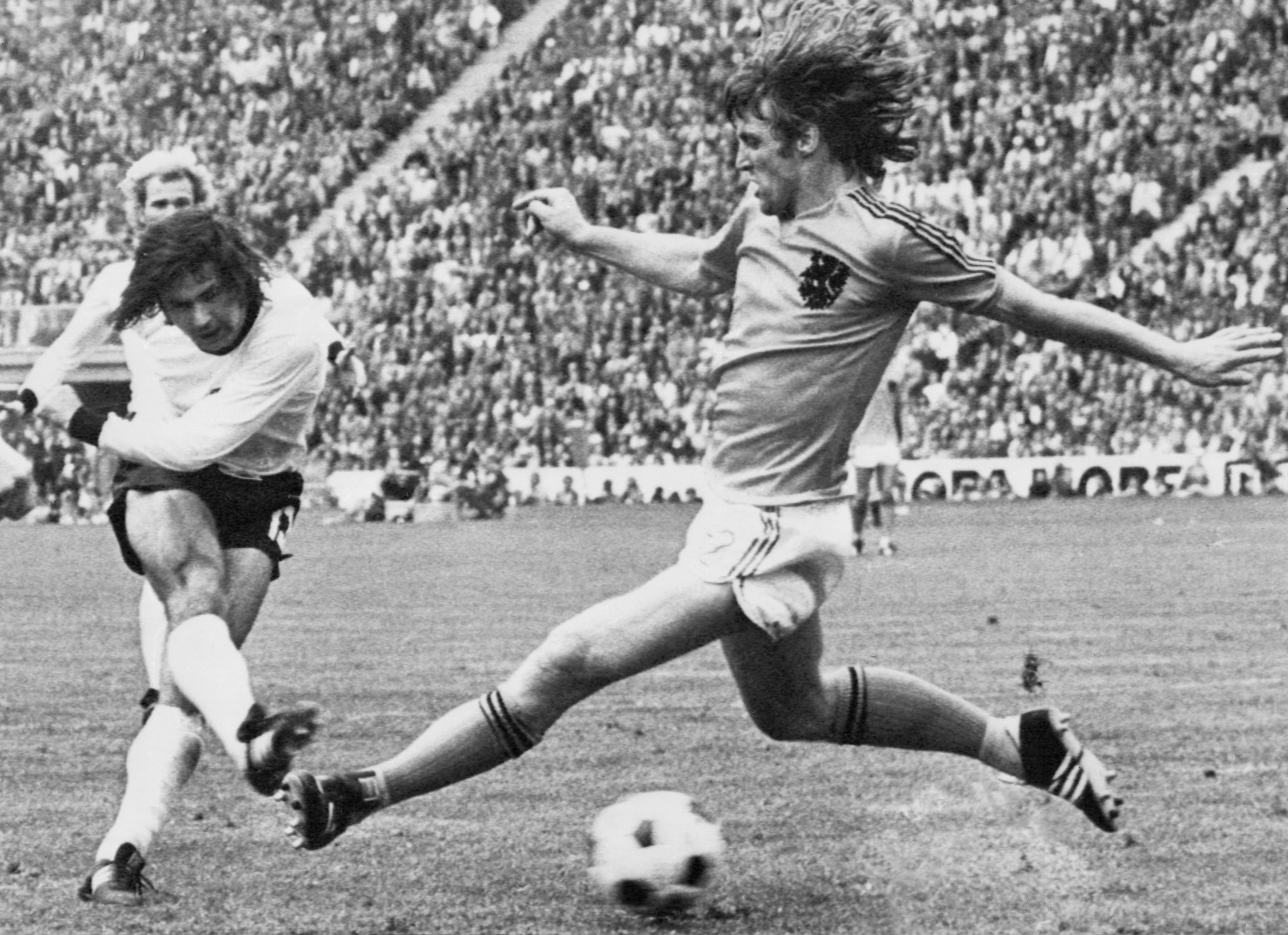 Morreu Gerd Muller, melhor marcador de sempre do campeonato alemão e herói de 1974