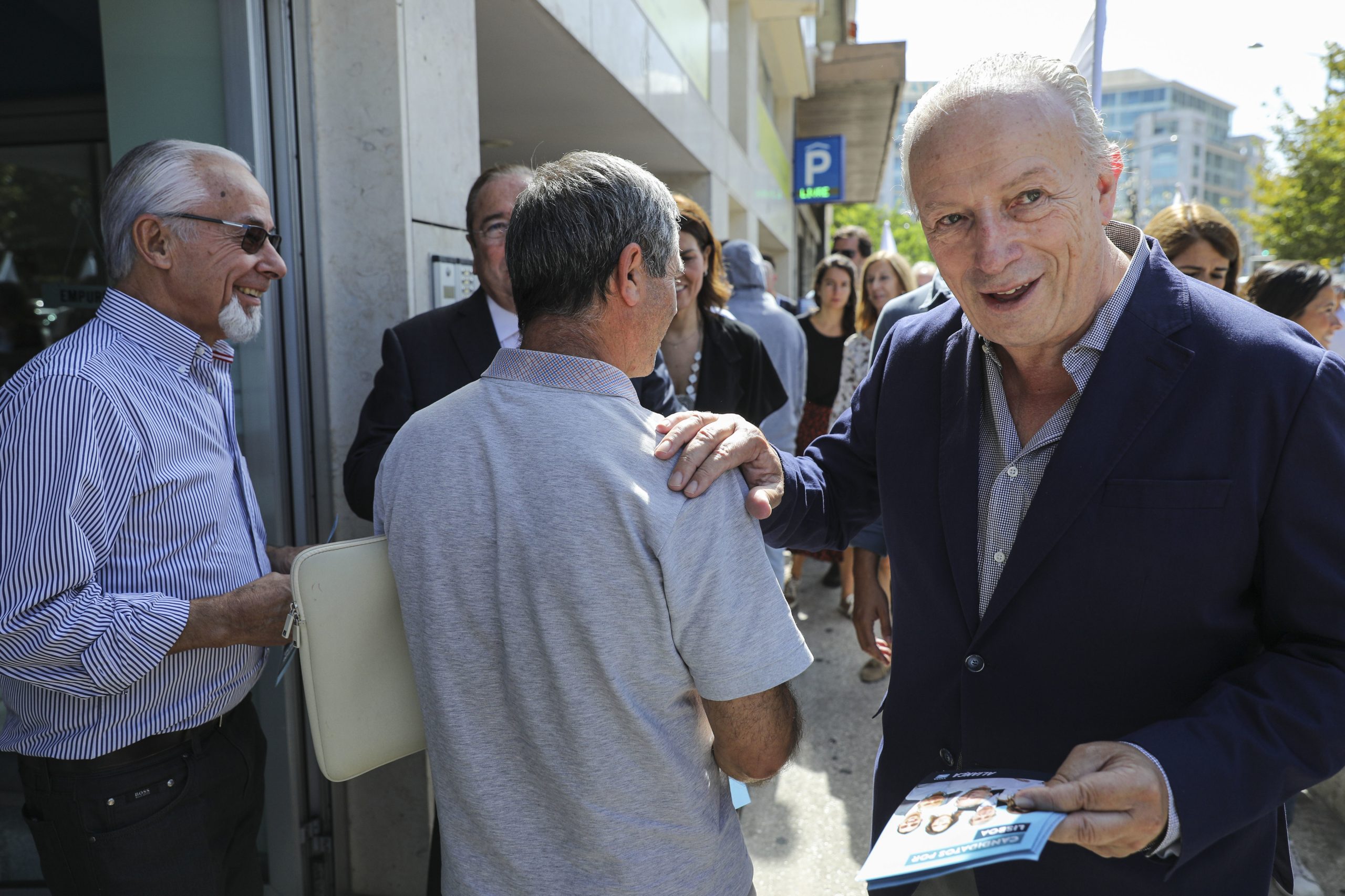 Eleições. Santana diz que a melhor sondagem é domingo e acredita eleger deputados