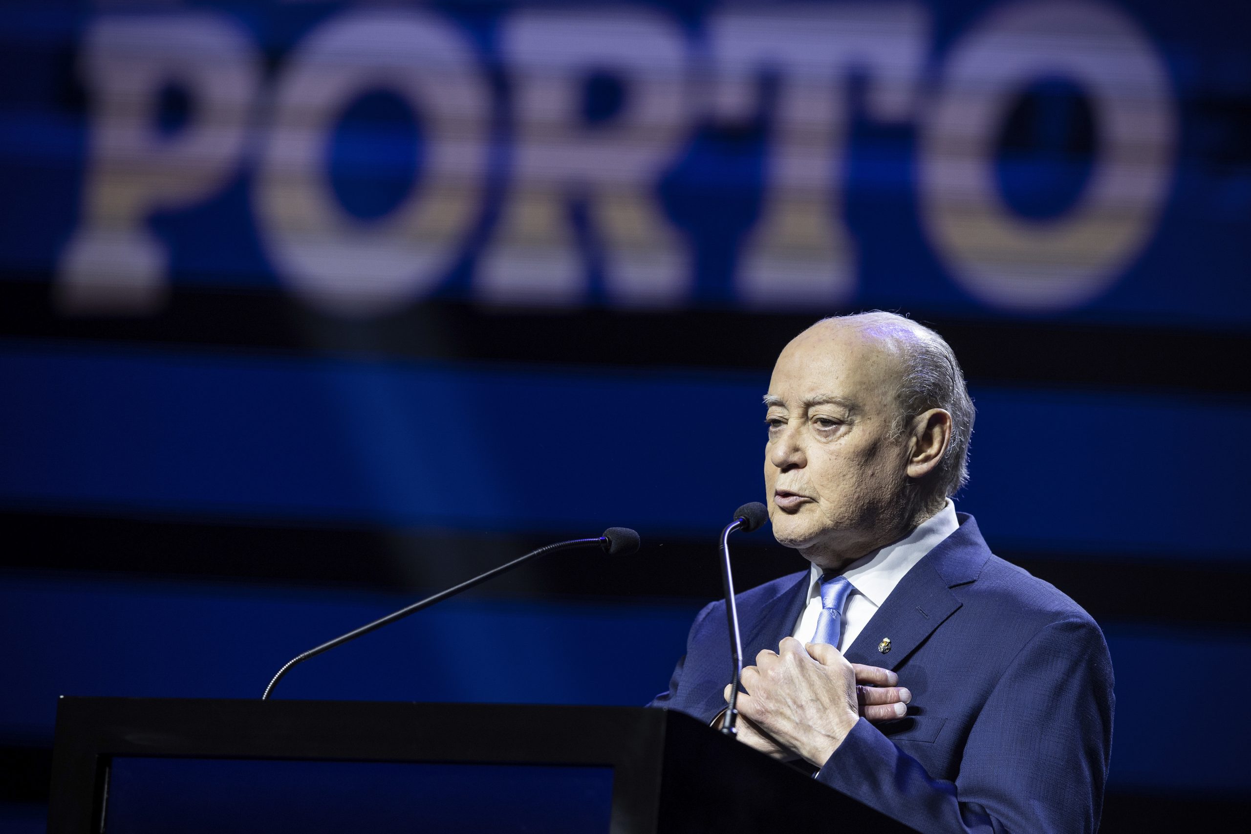 Operação Pretoriano: Pinto da Costa deixa abraço a Madureira e diz que clube não é afetado