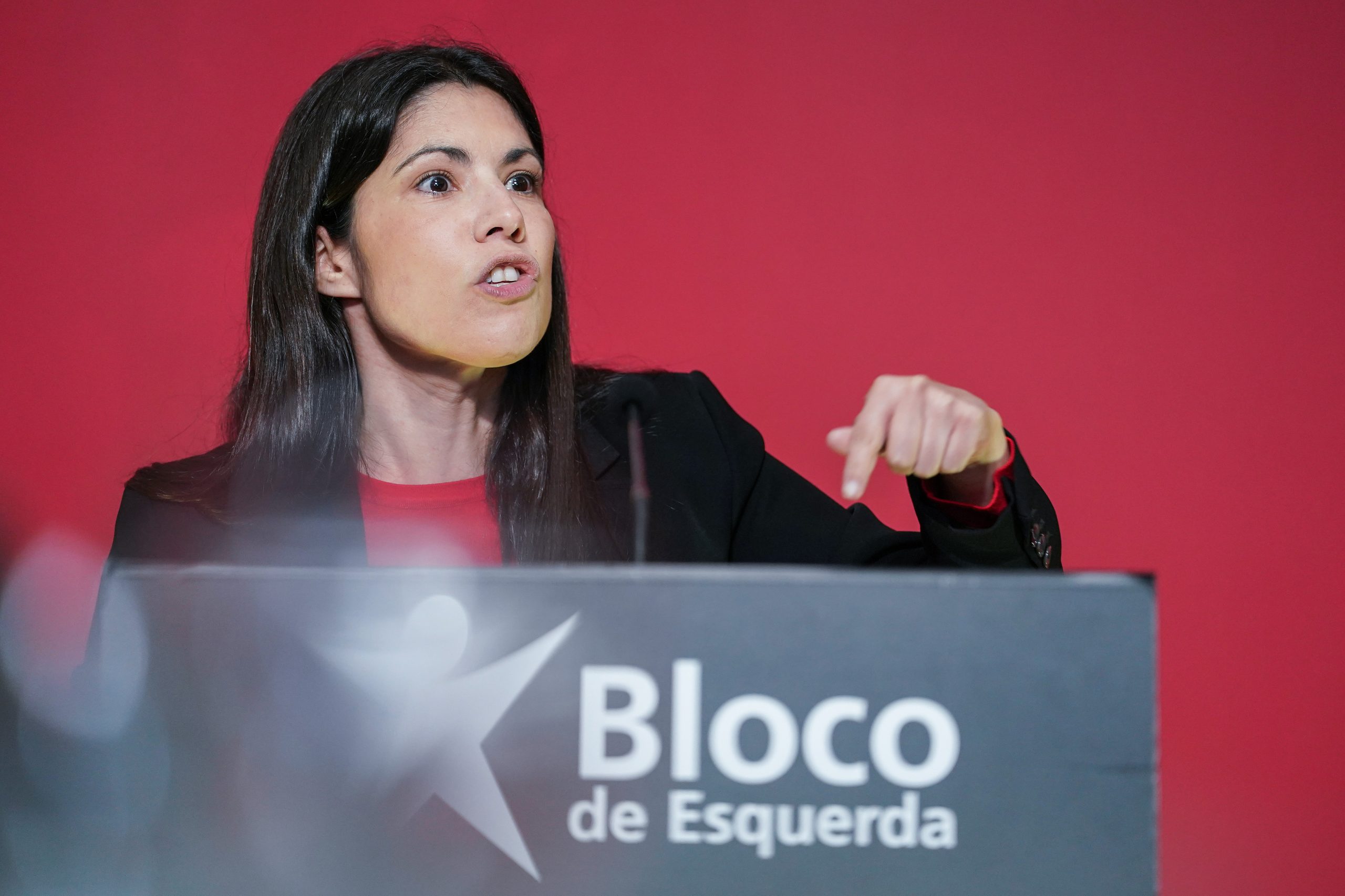 Mortágua recusa antecipar Convenção do BE e aceita reunião com Livre