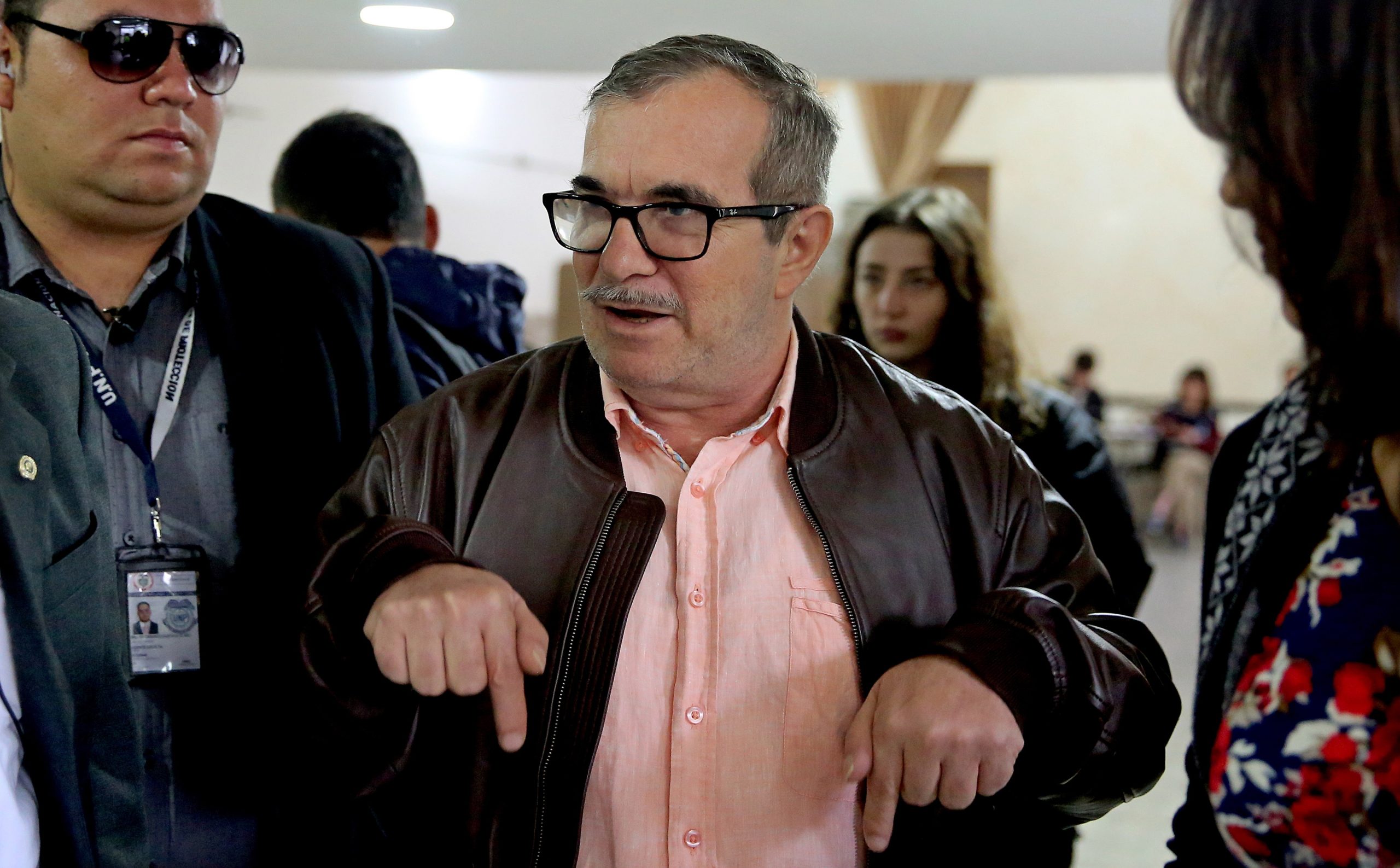 Ex-guerrilha colombiana denuncia poucos avanços desde assinatura do acordo de paz