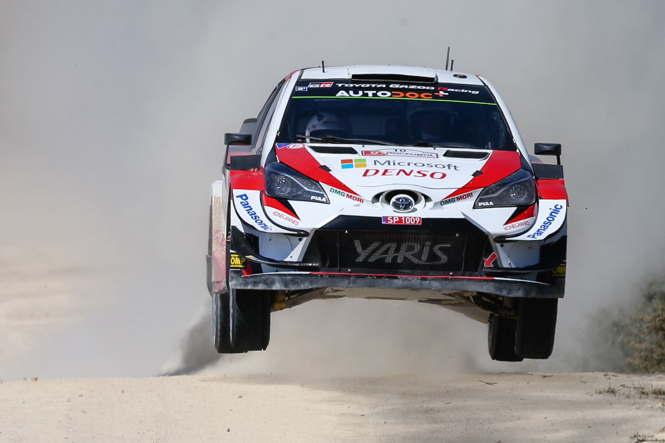 Rali de Portugal: Jari-Matti Latvala desiste com suspensão partida