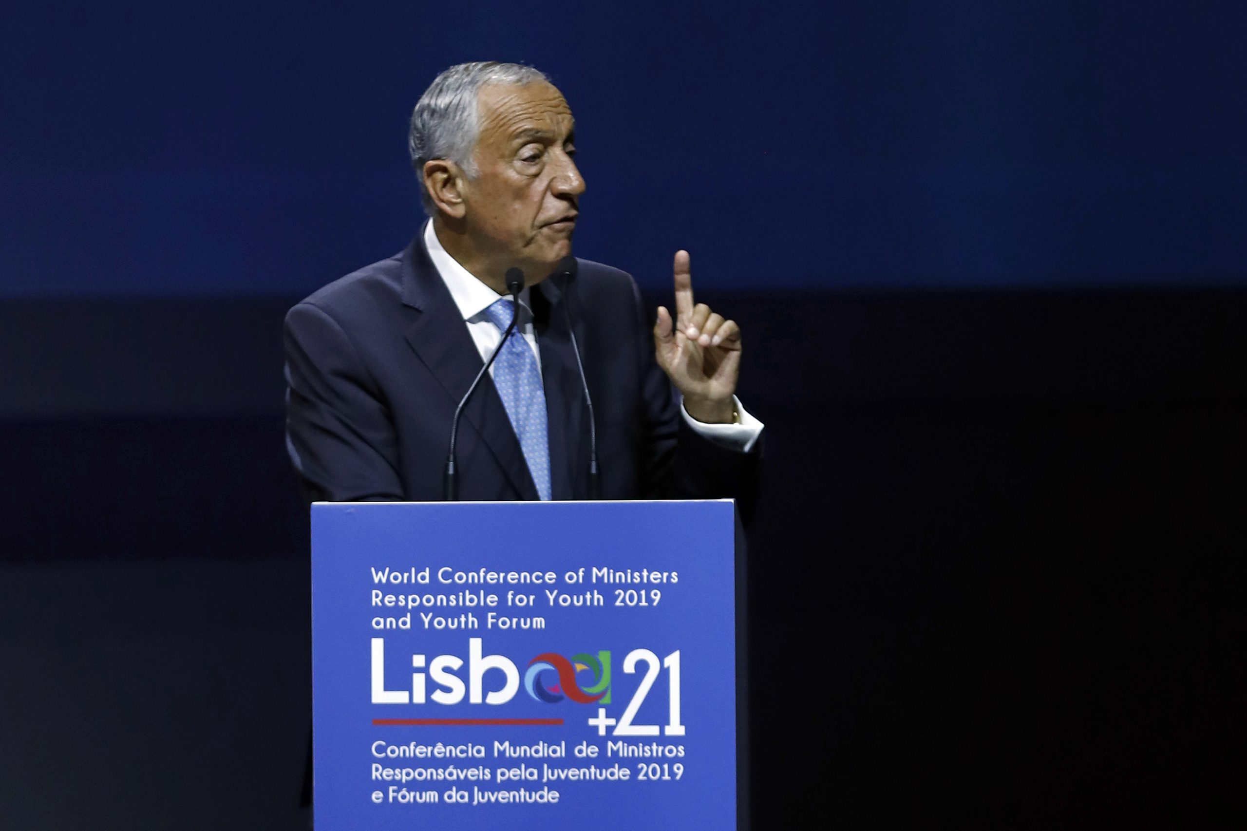 Marcelo quer reflexão sobre o que está errado no sistema político que afasta jovens