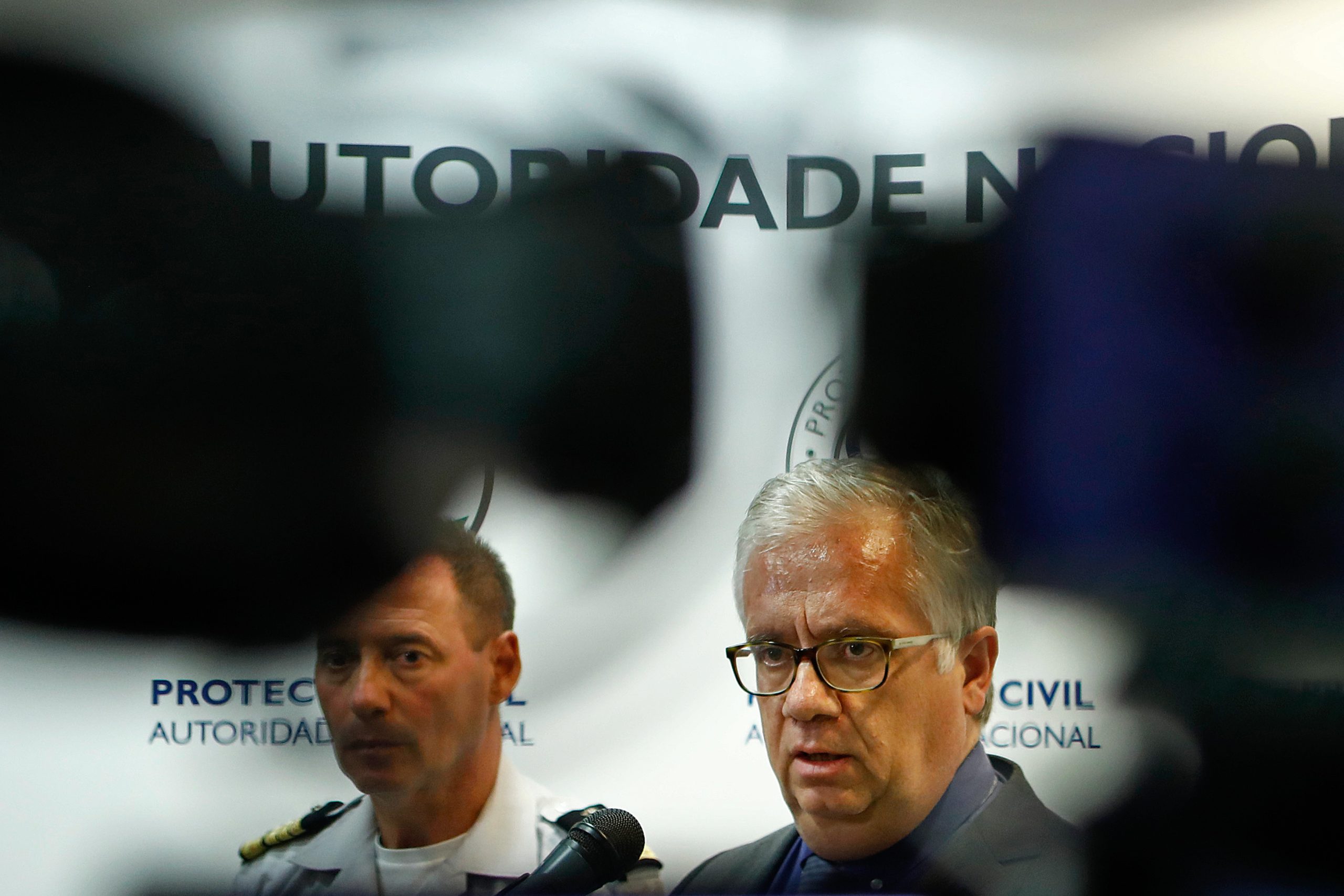 Incêndios. Ministro da Administração Interna acompanha fogo em Sintra-Cascais