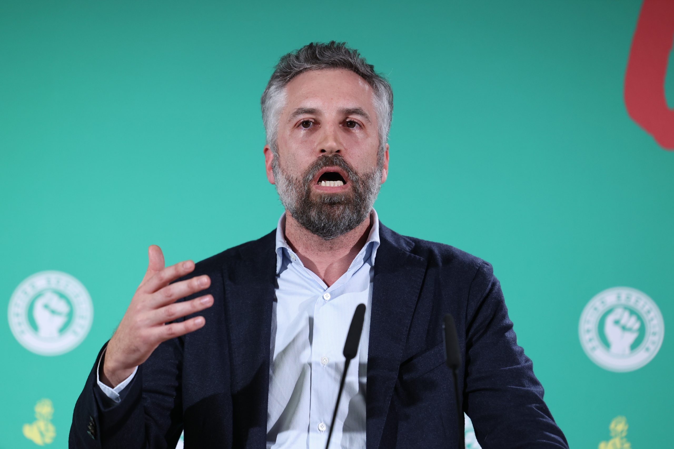 Pedro Nuno Santos: nos Açores, manda o PS Açores. No continente, “é praticamente impossível que o PS possa viabilizar um governo de direita”
