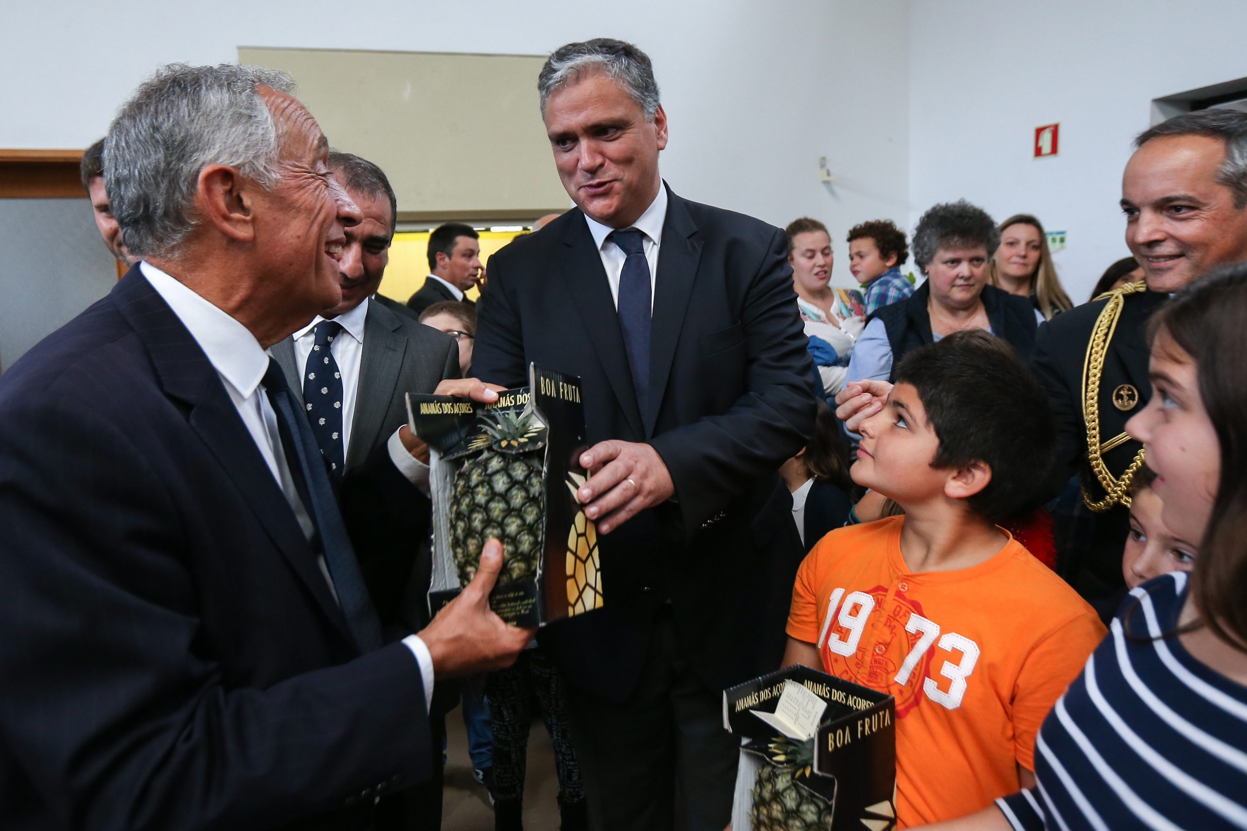Vasco Cordeiro pede atenção de Marcelo para as Lajes e apoios europeus