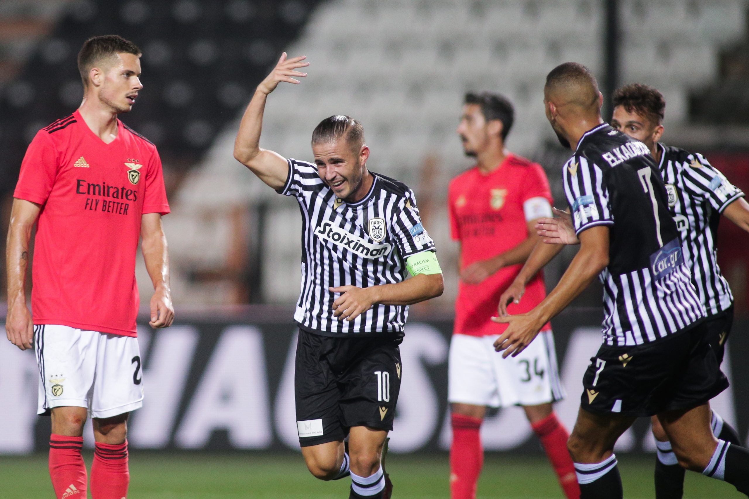 Isto é o PAOK Salónica, não é o Sport Lisboa e Benfica