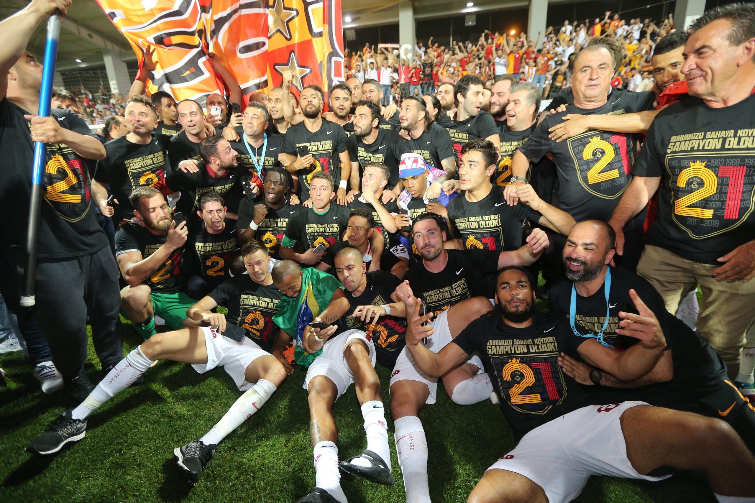 Galatasaray campeão turco de futebol pela 21.ª vez