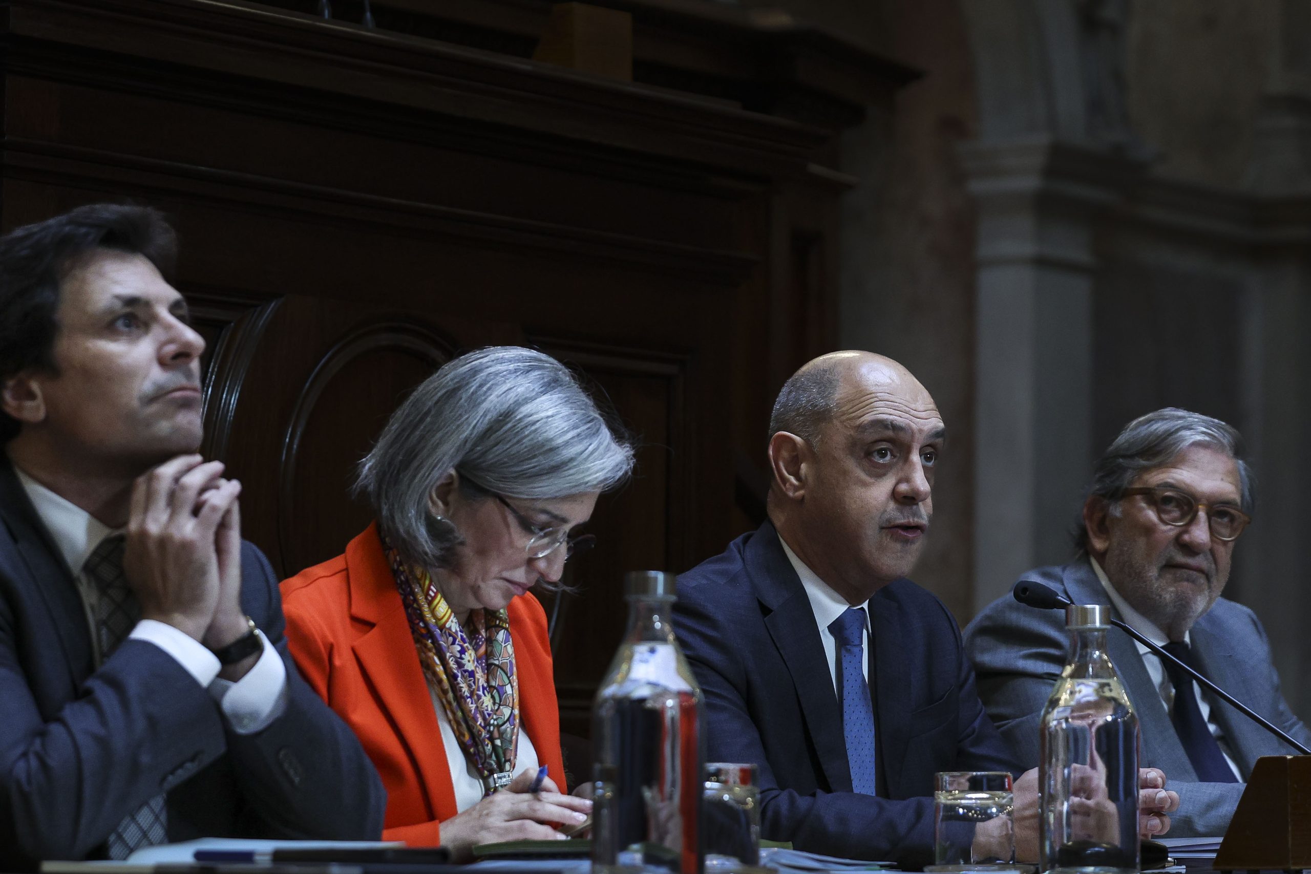 Pizarro diz não haver especialistas para garantir “porta aberta” em todos os locais