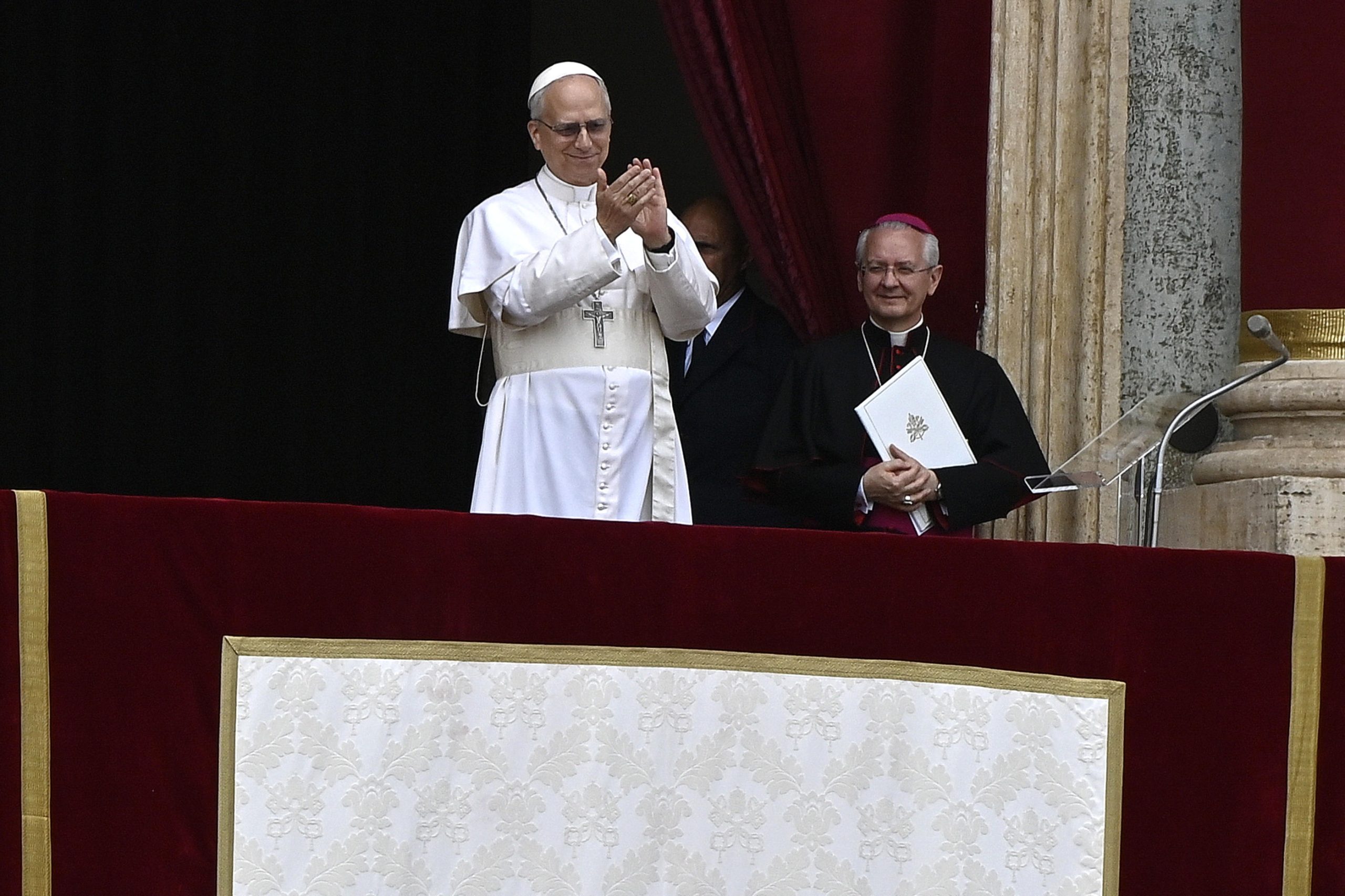 Como Leão XIV salvou imigrantes e forjou uma das principais bandeiras do seu pontificado