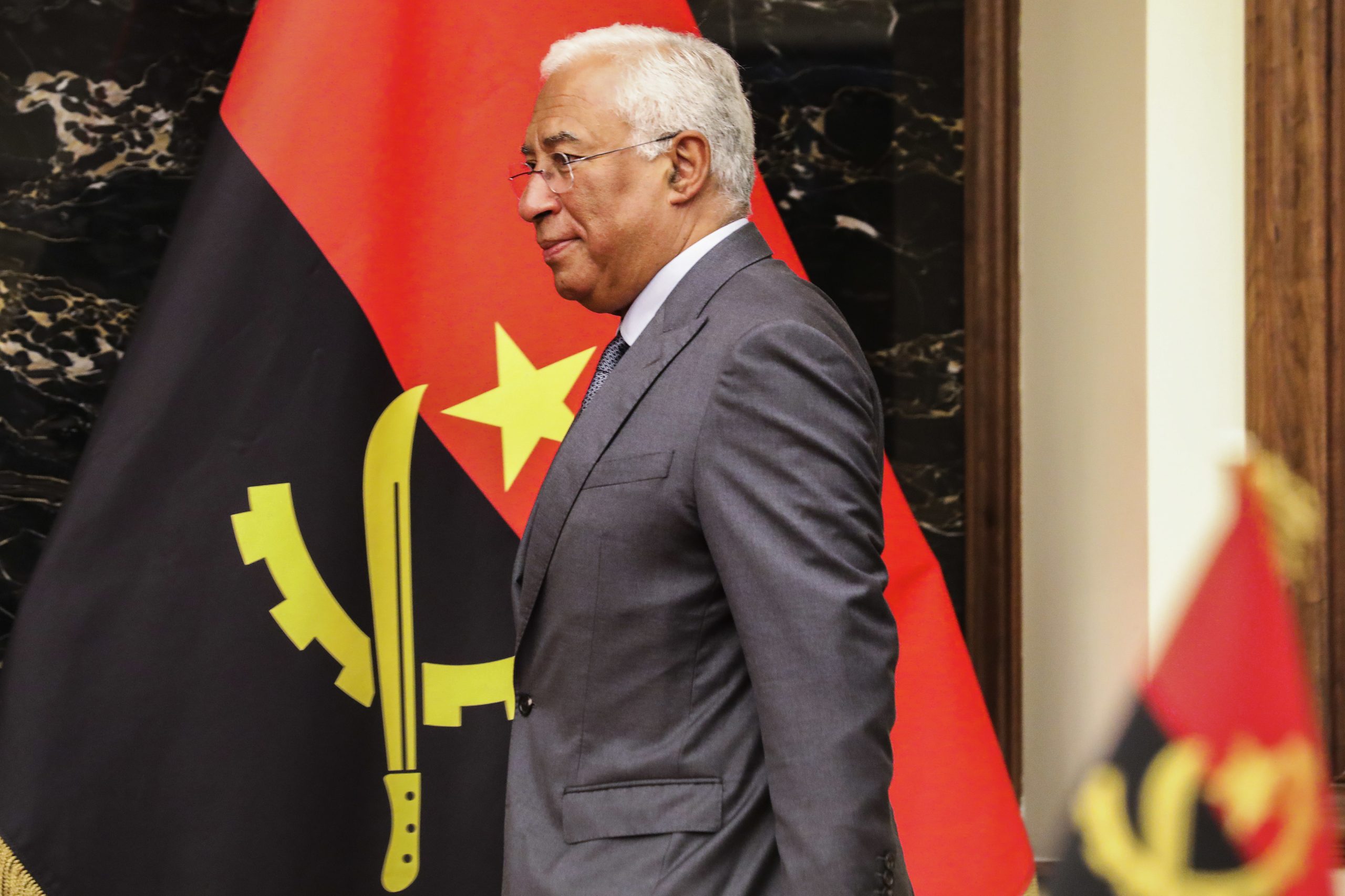 António Costa termina hoje visita a Angola e junta-se depois a Marcelo na África do Sul