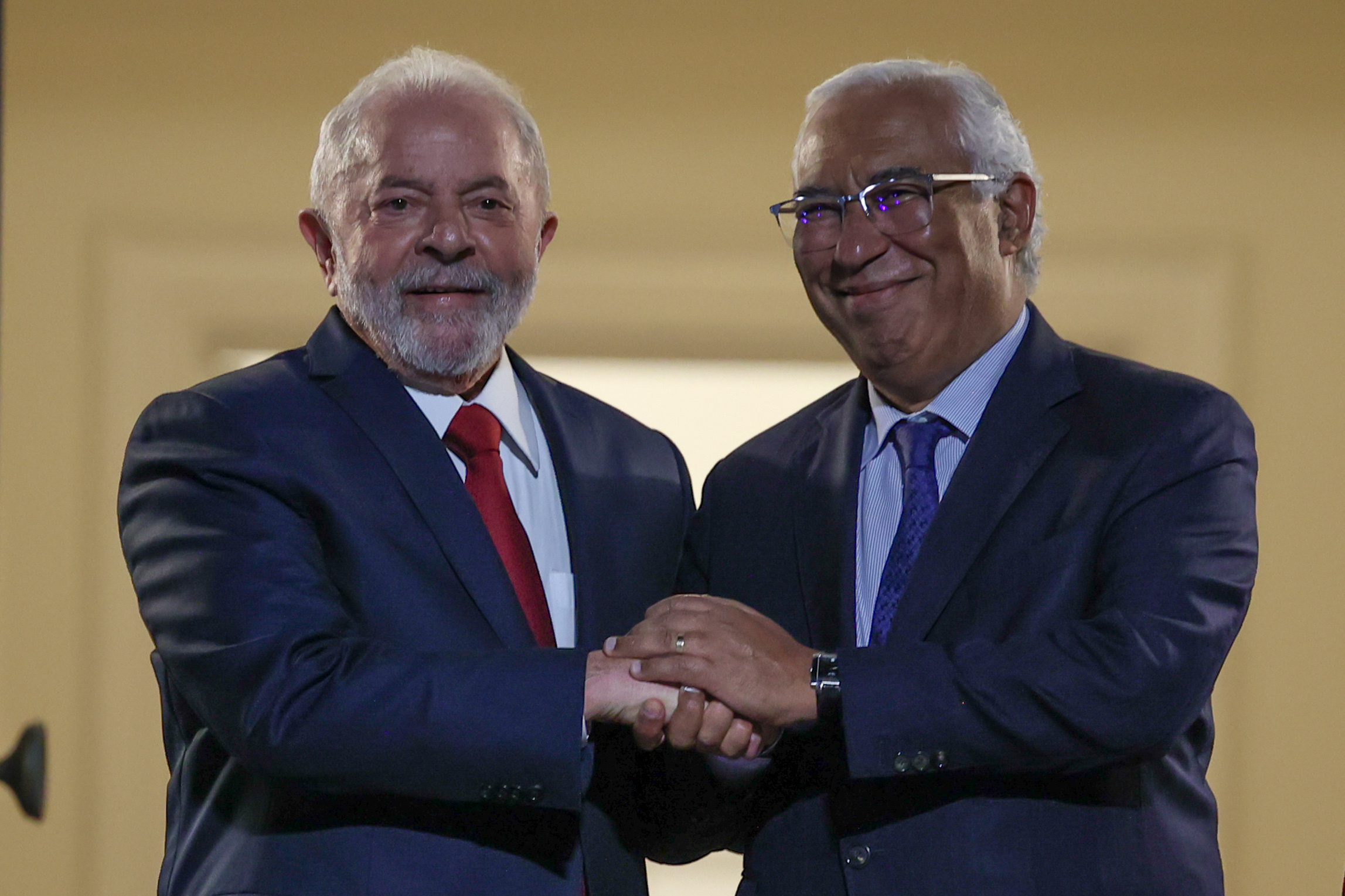 António Costa: “Vamos ao Qatar apoiar a seleção e não a violação dos direitos humanos”