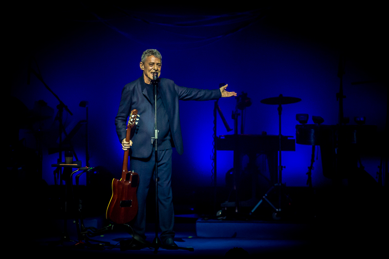 Entrega do Prémio Camões a Chico Buarque está a ser marcada, diz Governo português