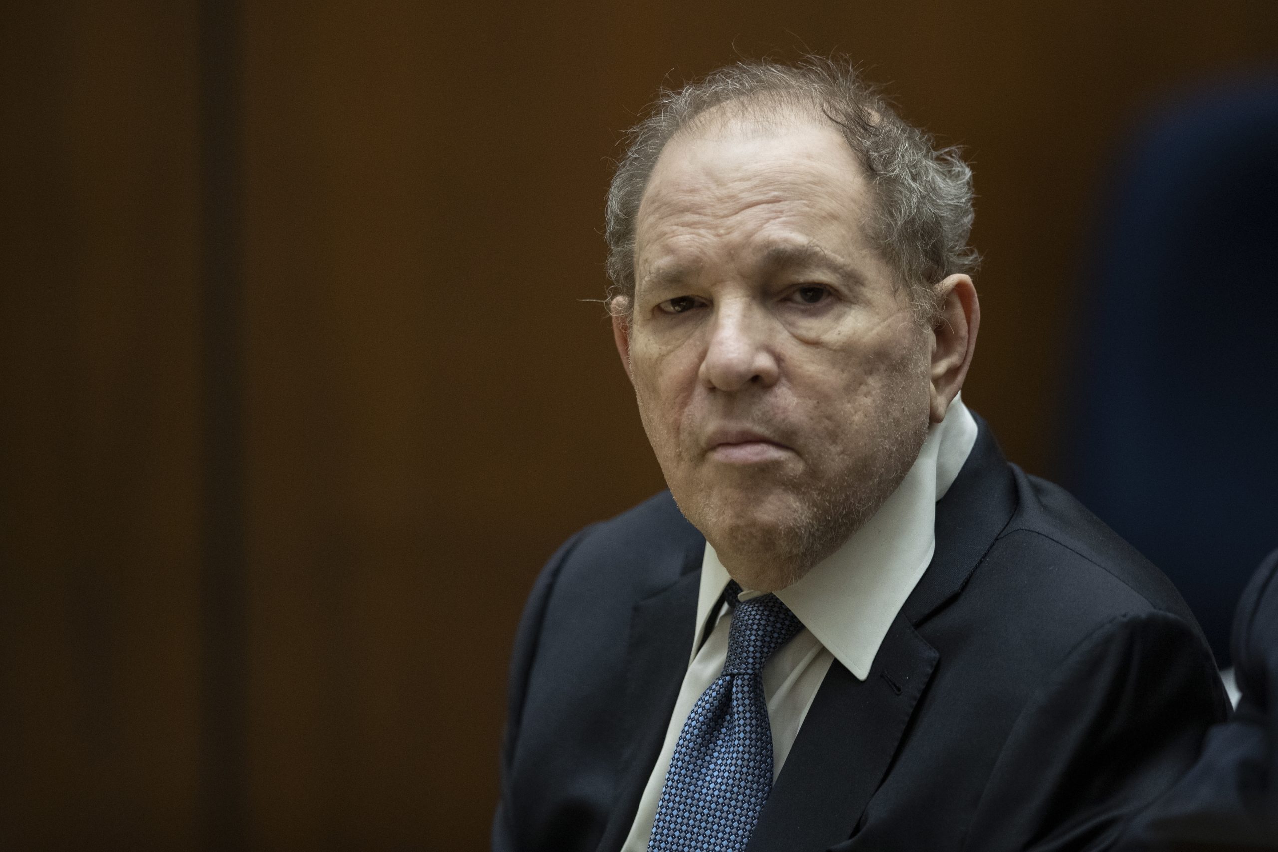 Produtor Harvey Weinstein deverá ter novo julgamento em setembro