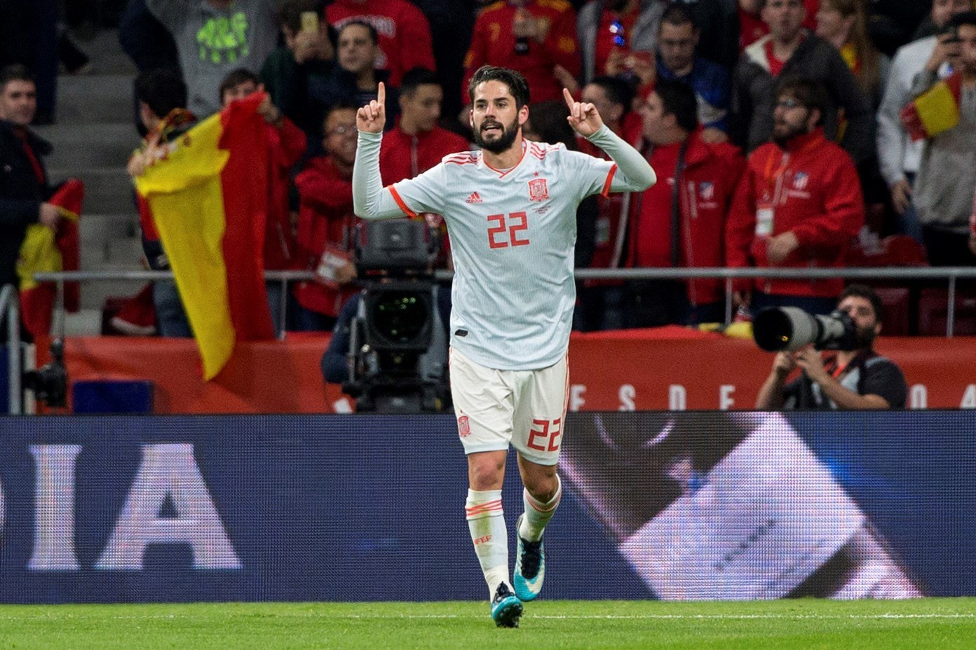 Espanha goleia Argentina por 6-1