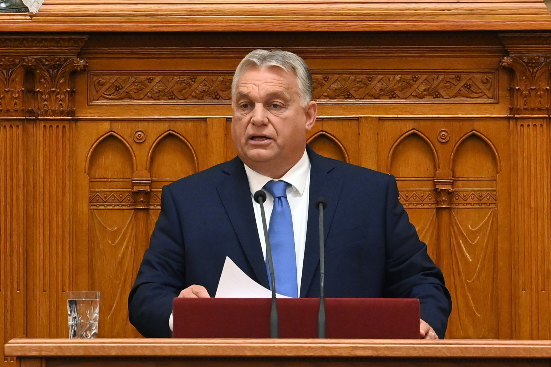 Viktor Orbán pede à Suécia respeito antes de ratificar adesão à NATO