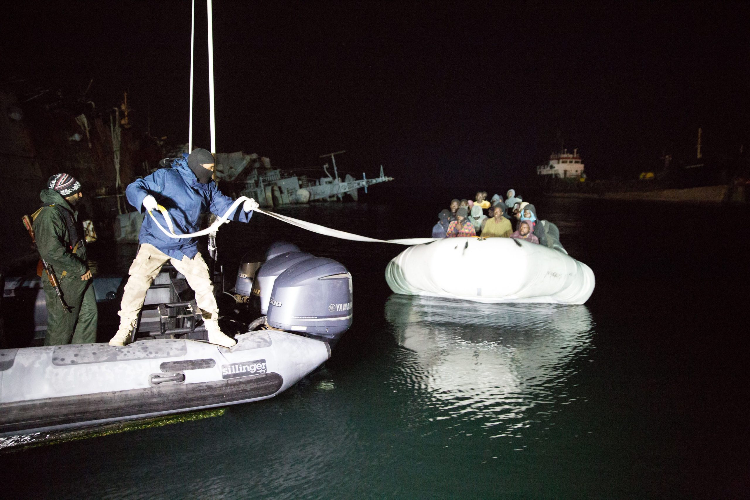 Mais de mil migrantes resgatados ao largo da Líbia na última noite