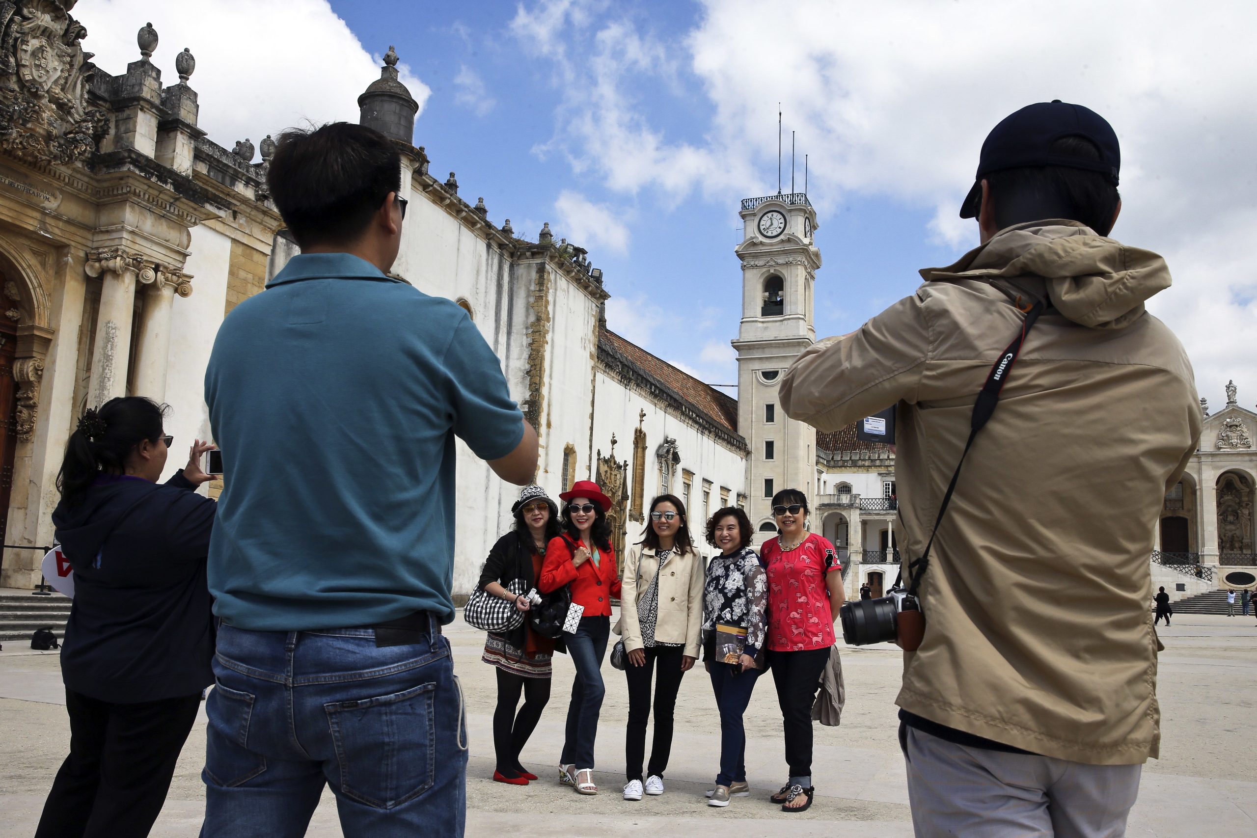 Turismo de Portugal quer trabalho conjunto para estender crescimento a todo o território