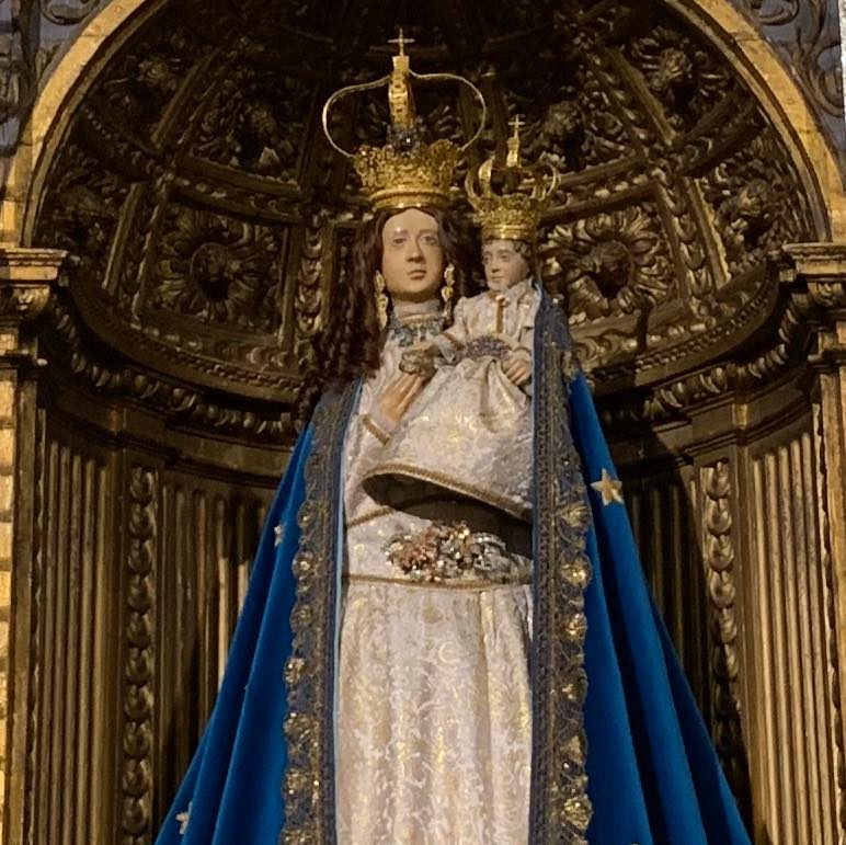 Imaculada Conceição rege Portugal desde 1646. Depois de D. João IV, coroa real apenas voltou a ser colocada na cabeça de Nossa Senhora