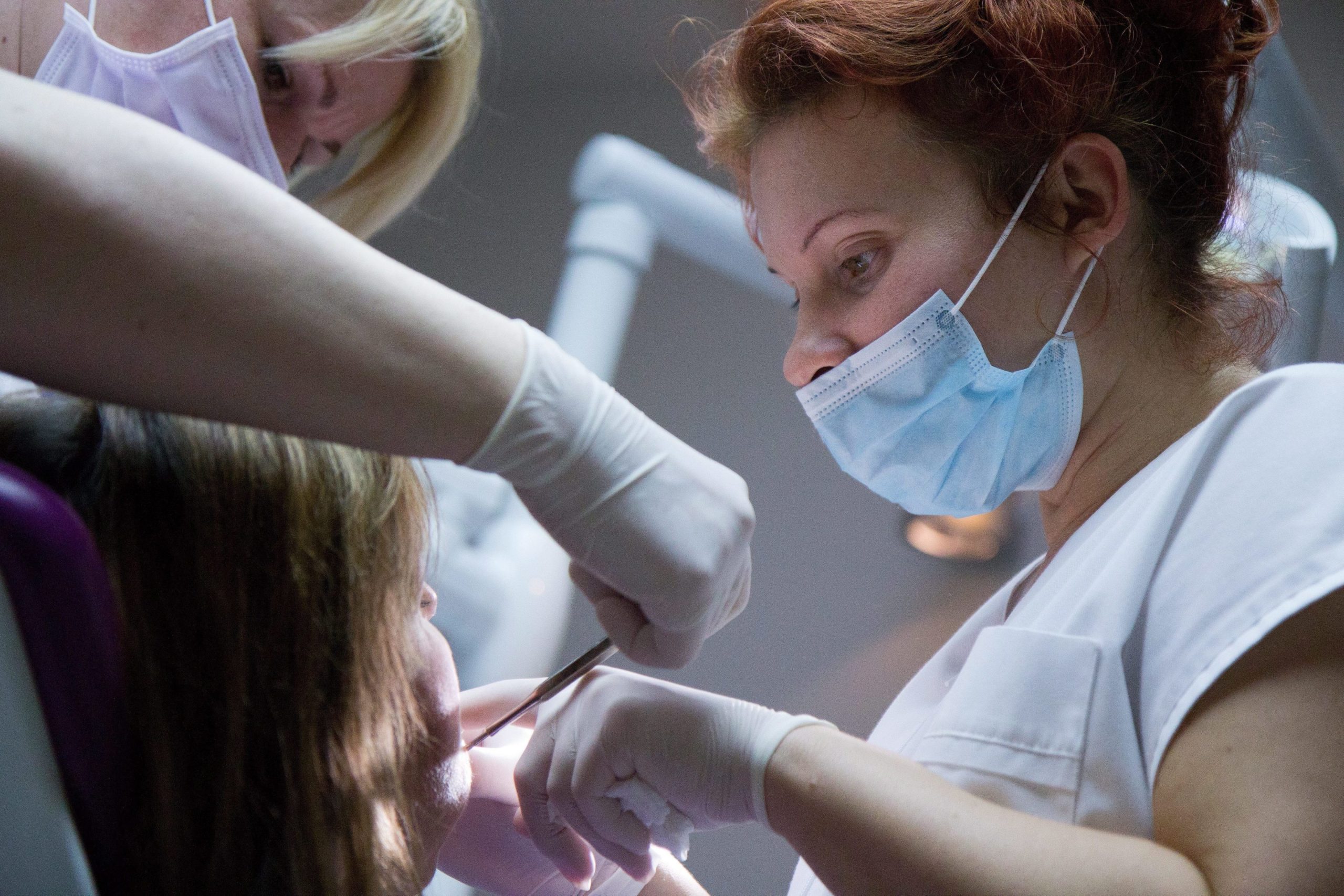 Dentistas vão manifestar-se pela primeira vez na quinta-feira frente ao parlamento