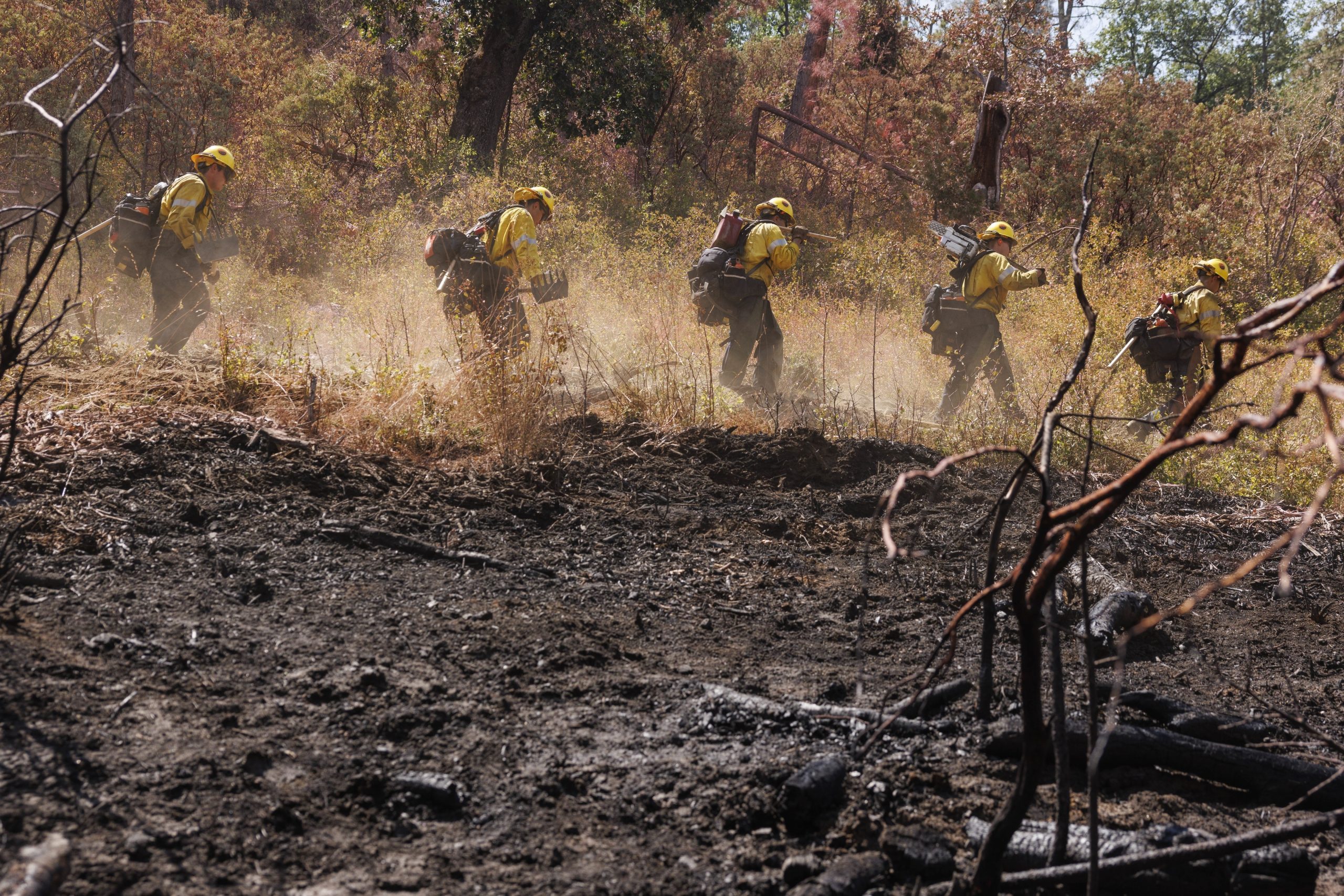 Sobe para quatro o número de mortes em grande incêndio na Califórnia