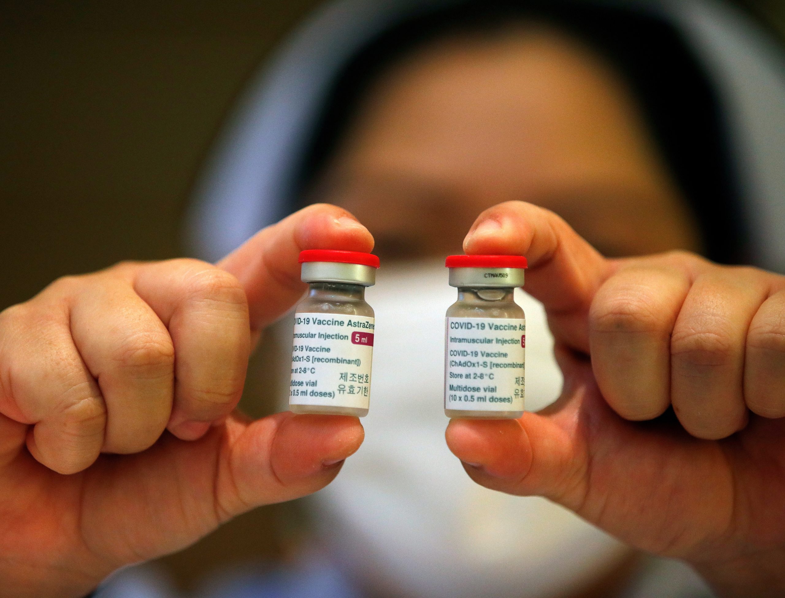 Irlanda suspende temporariamente a vacina da AstraZeneca