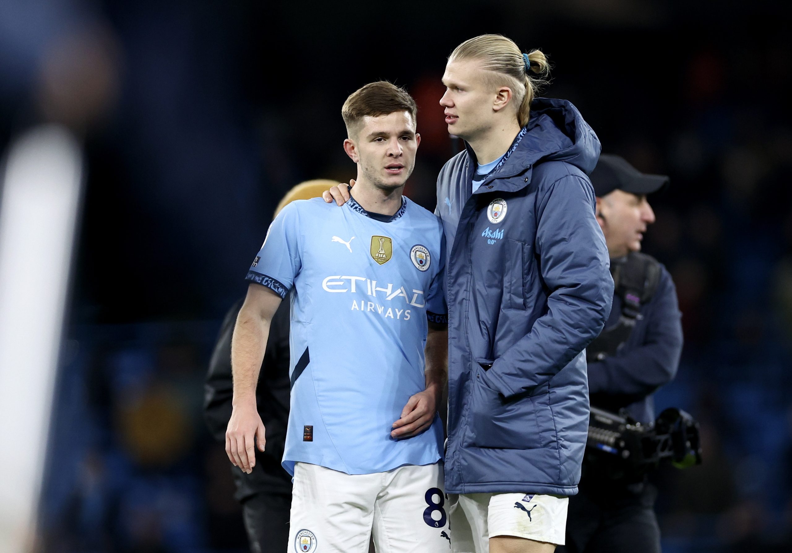 Manchester City ‘cilindra’ Salford City na Taça de Inglaterra
