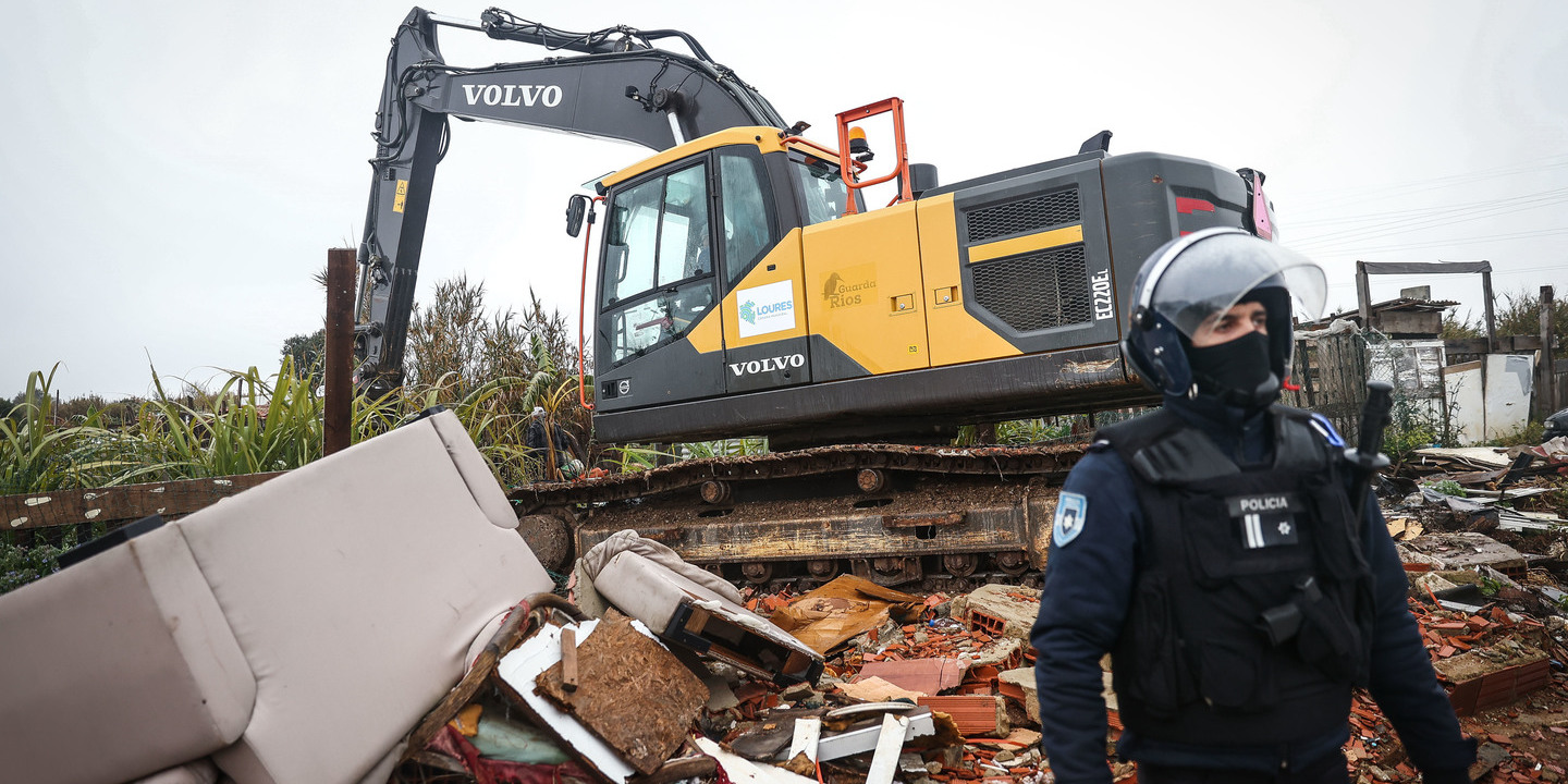 Bairro do Talude: tribunal impede Câmara de Loures de demolir habitações