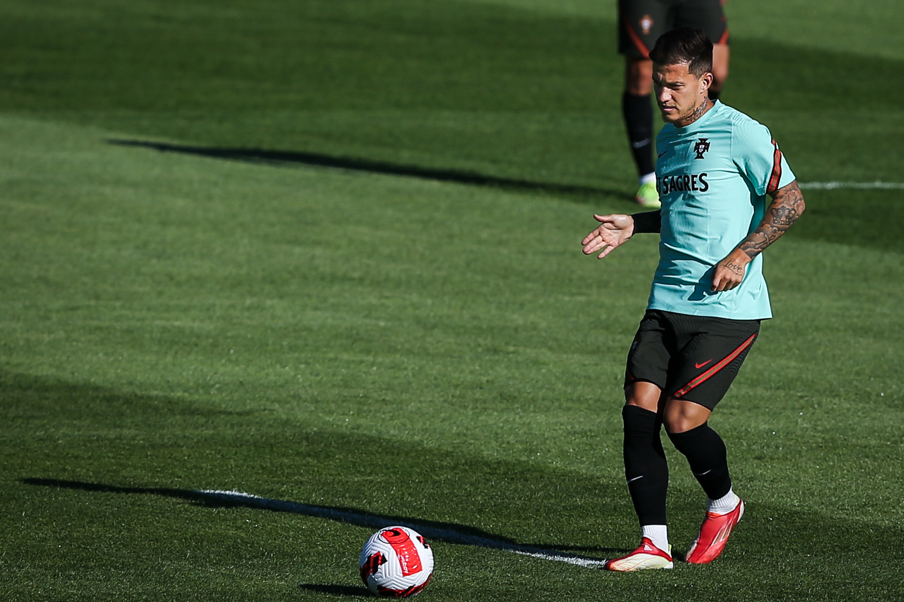 Otávio torna-se no oitavo jogador naturalizado a representar a seleção portuguesa de futebol