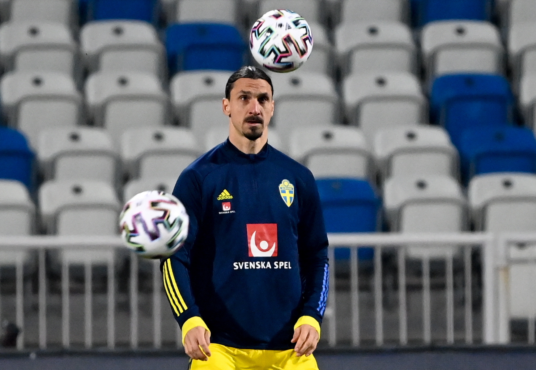 Ibrahimovic vai interpretar Caius Antivirus no próximo filme de Astérix