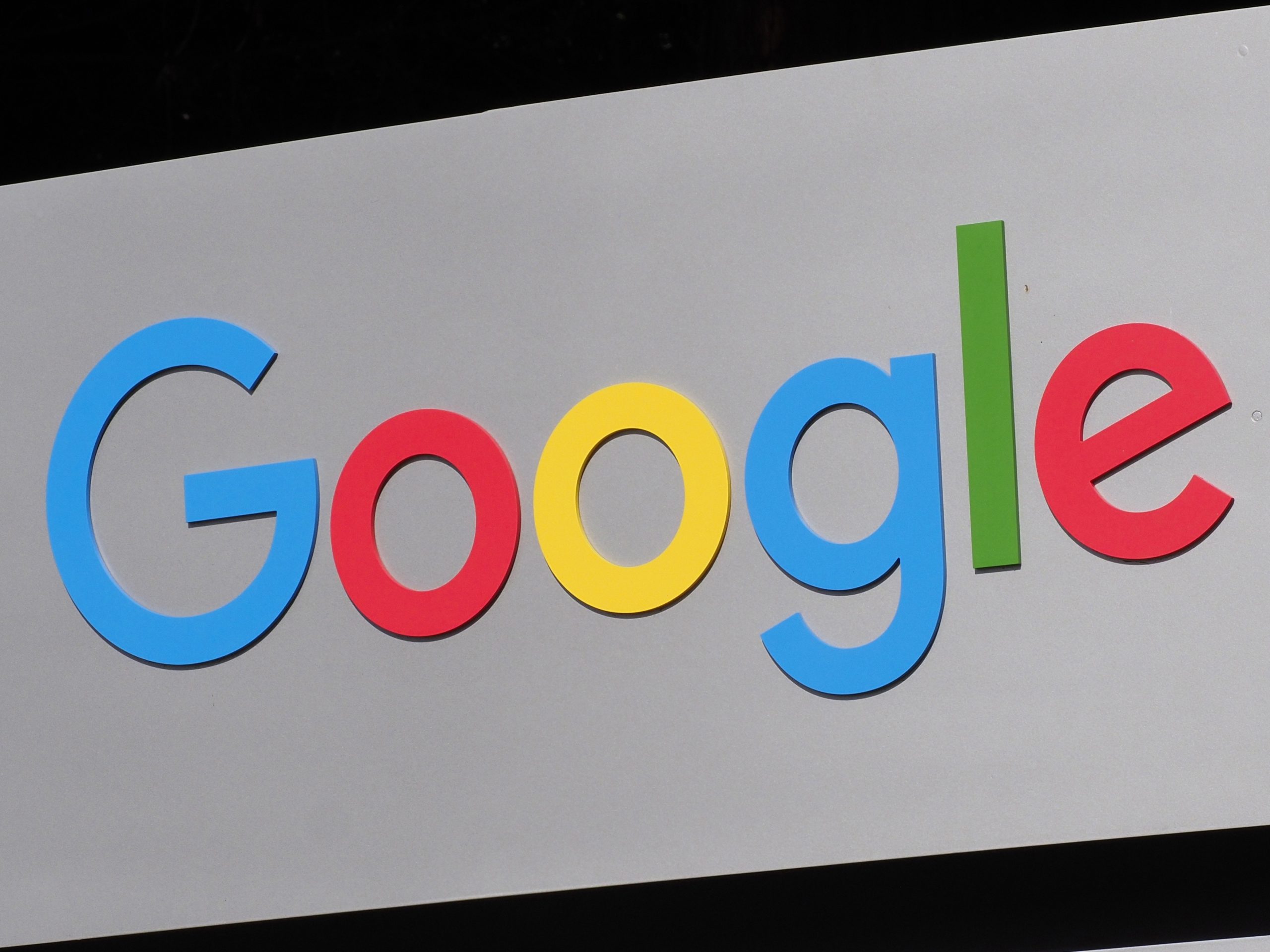 Justiça dos EUA acusa Google e Meta de terem feito acordo ilegal para consolidar domínio no mercado publicitário