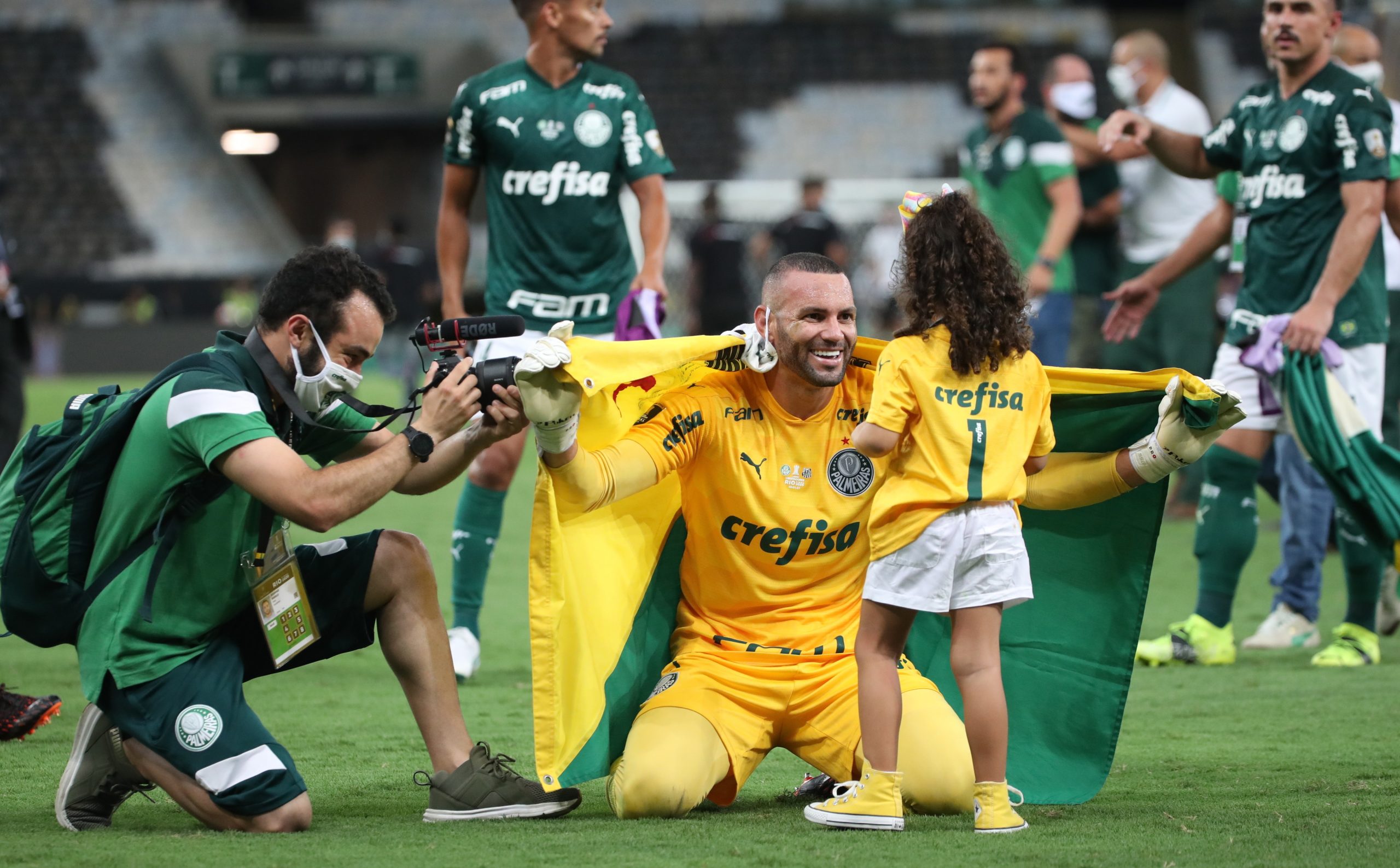 Seis jogadores do Palmeiras e Lucas Veríssimo no ‘onze’ ideal da Taça Libertadores