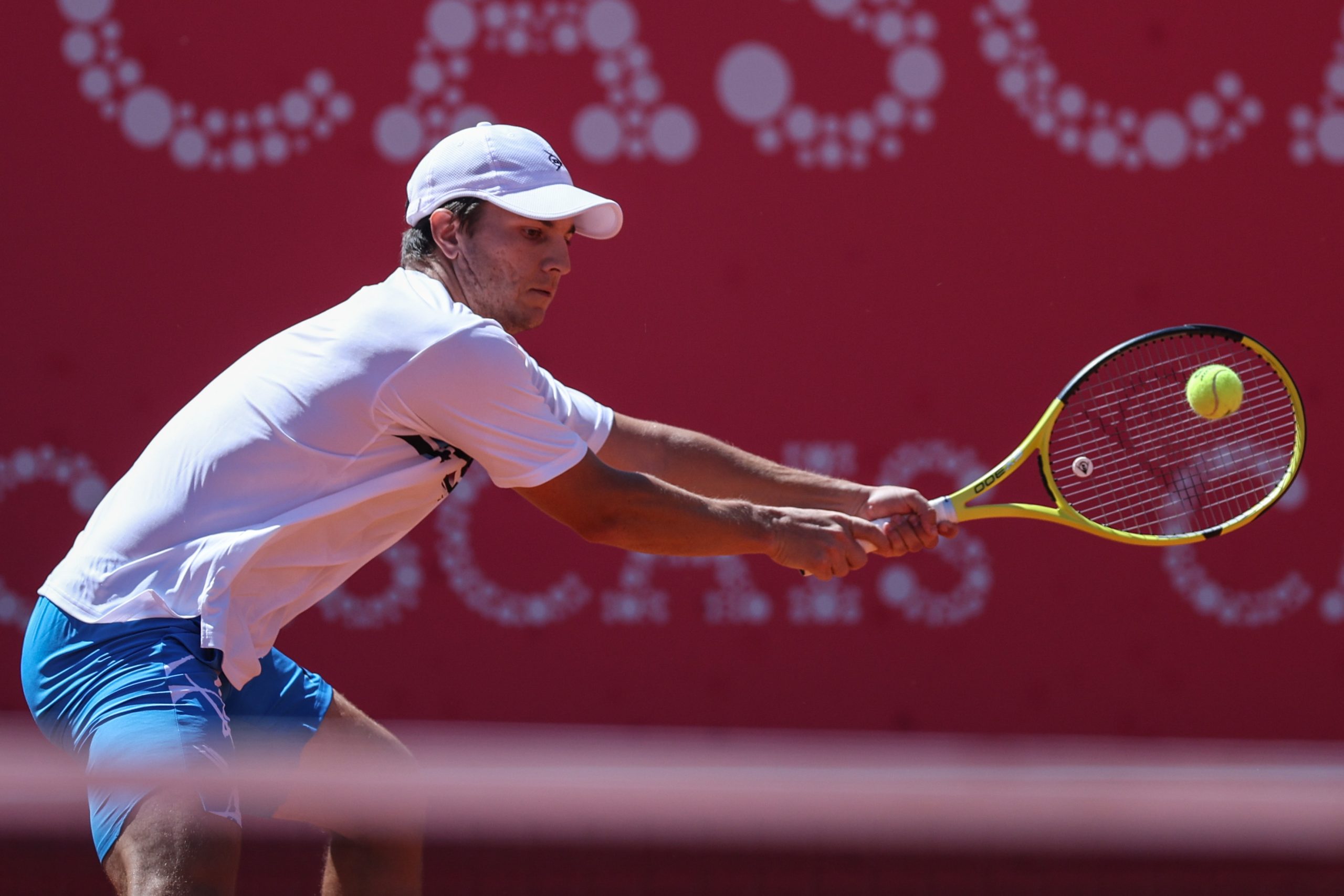 Sérvio Miomir Kecmanovic é o primeiro finalista do Estoril Open