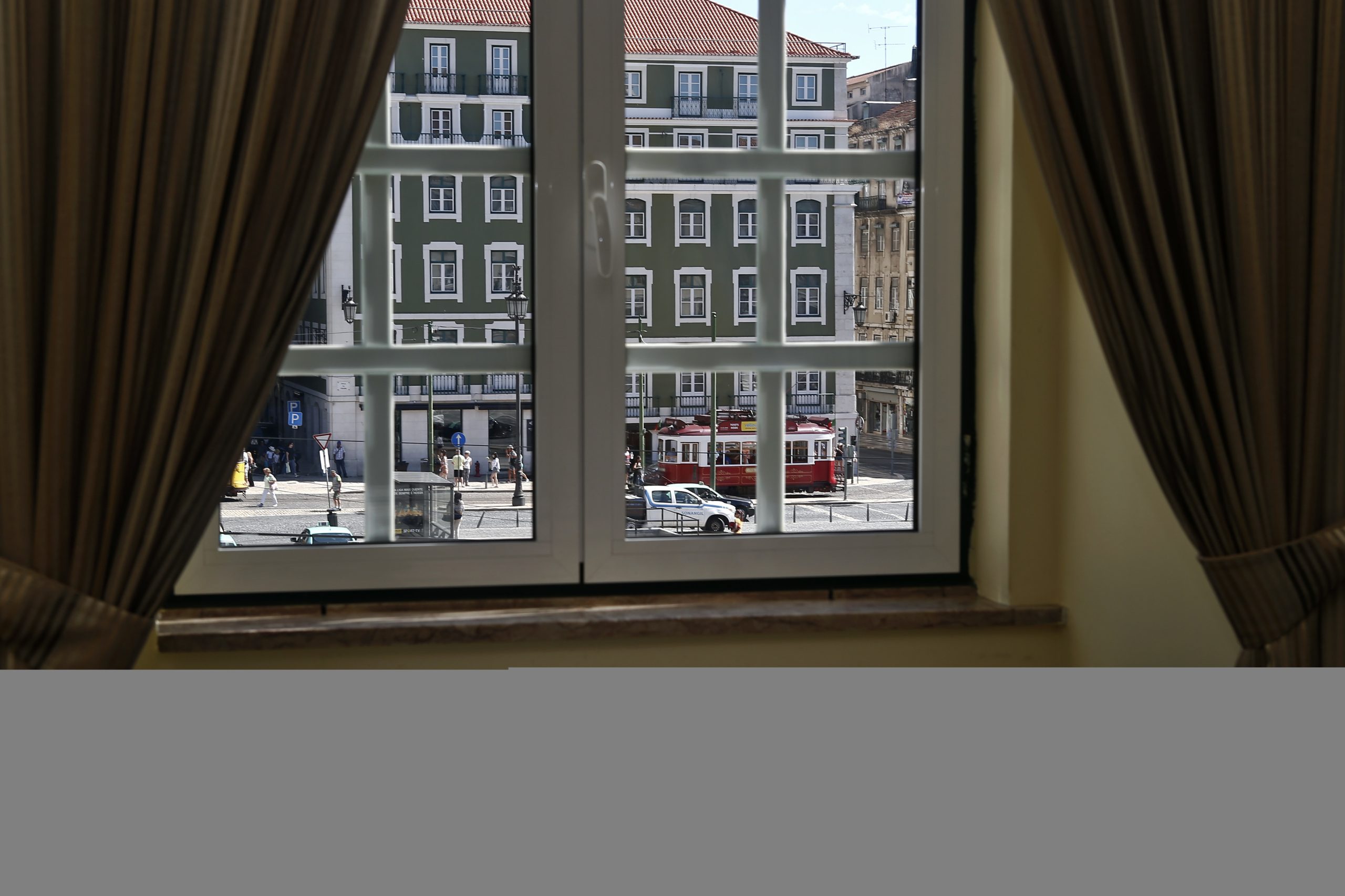 ‘Hostels’ e ‘guest houses’ devem deixar de ser alojamento local, defende Associação da Hotelaria