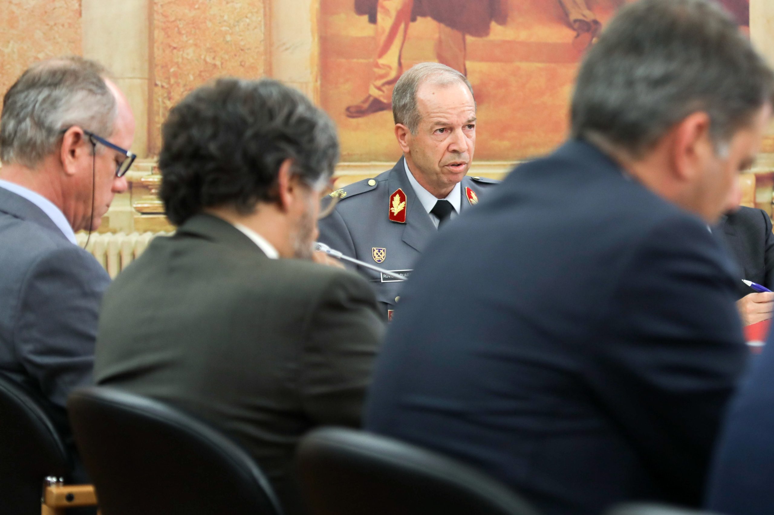 Ministério da Defesa inicia processo de substituição de Rovisco Duarte na chefia do Exército