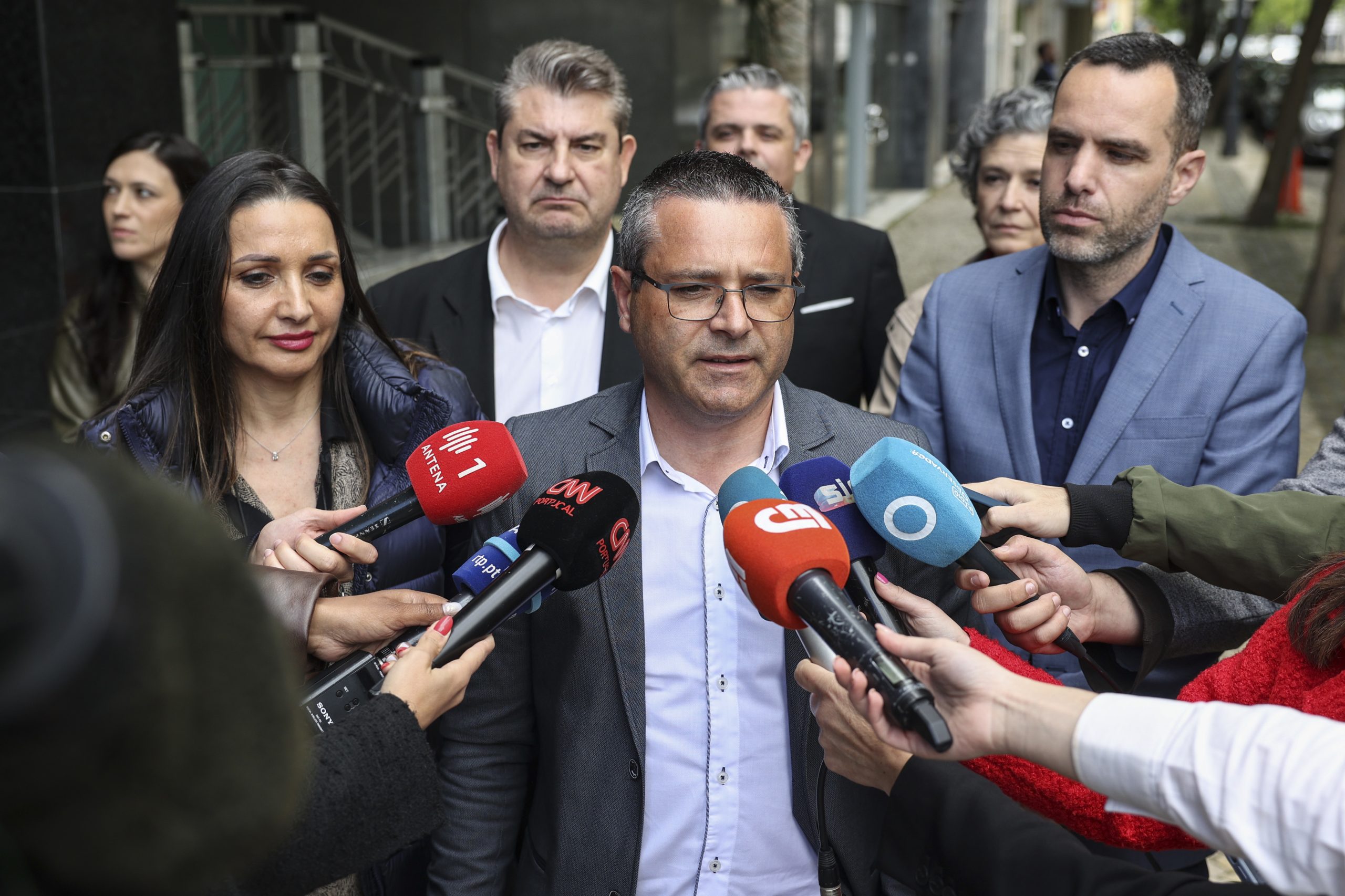 Sindicatos de enfermeiros saúdam abertura ao diálogo do Ministério da Saúde