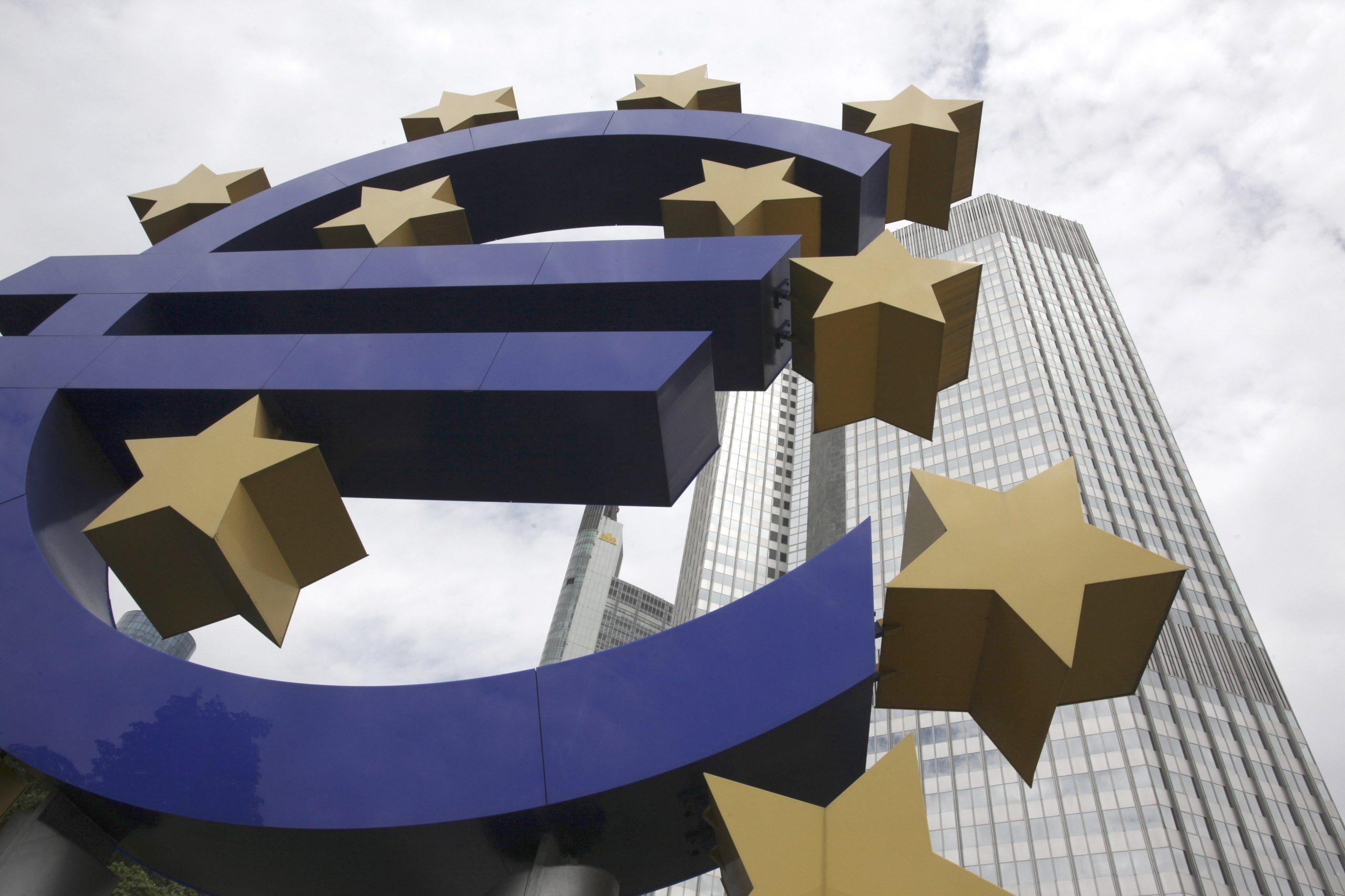 Portugal com 2.ª maior dívida pública da UE no 3.º trimestre de 2016