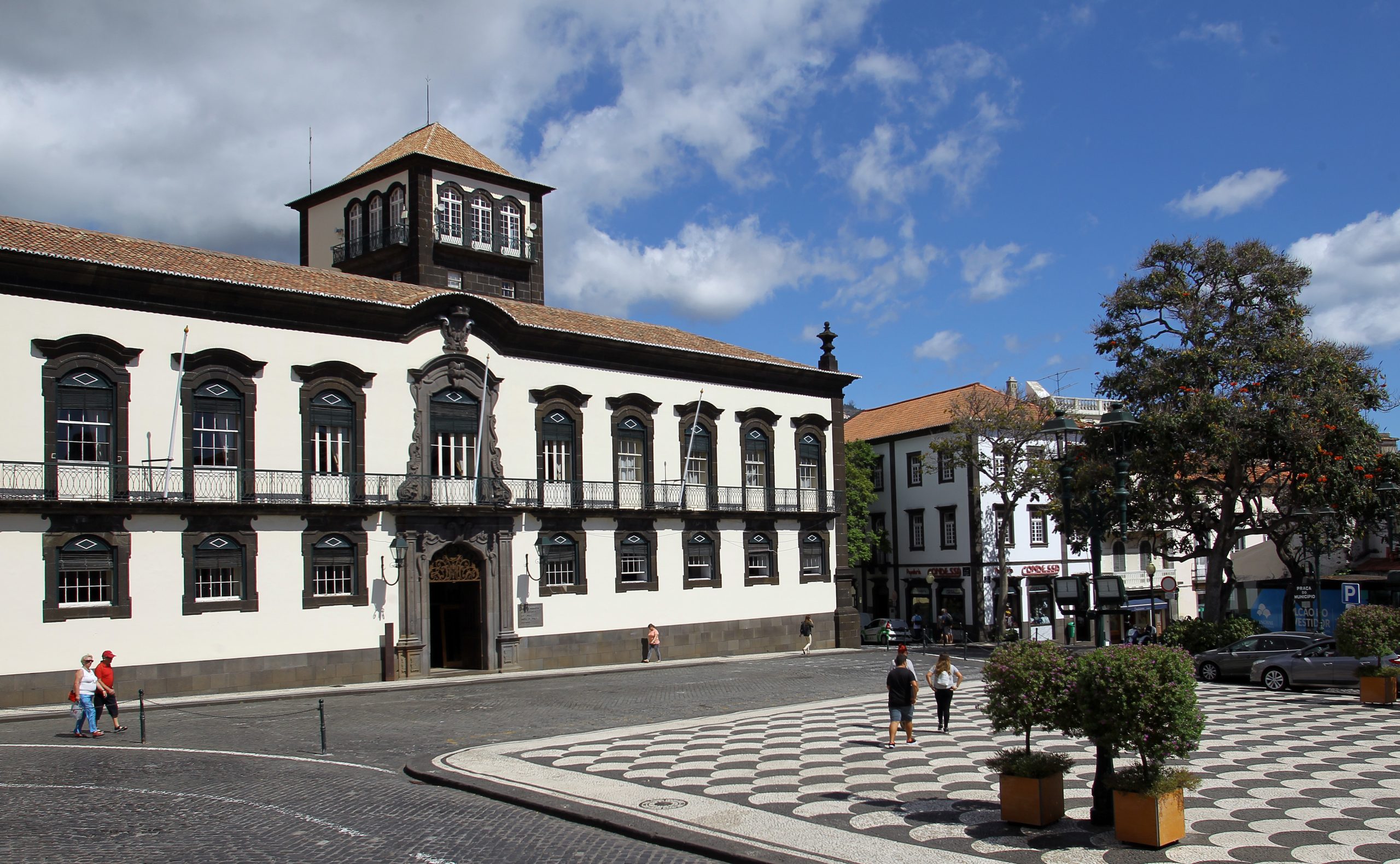 Funchal. Contratos ‘swap’ de 2008 lesaram autarquia em quase 1 milhão de euros