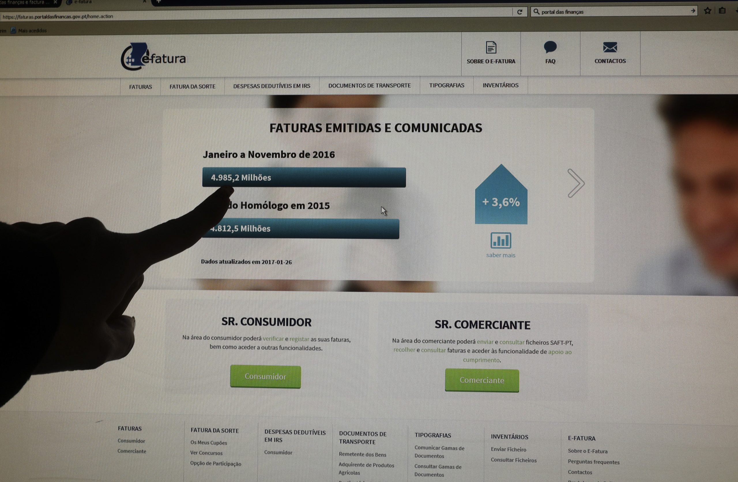 Fisco admite “constrangimentos” no ‘e-fatura’ na 2.ª feira, mas rejeita “indisponibilidade total”