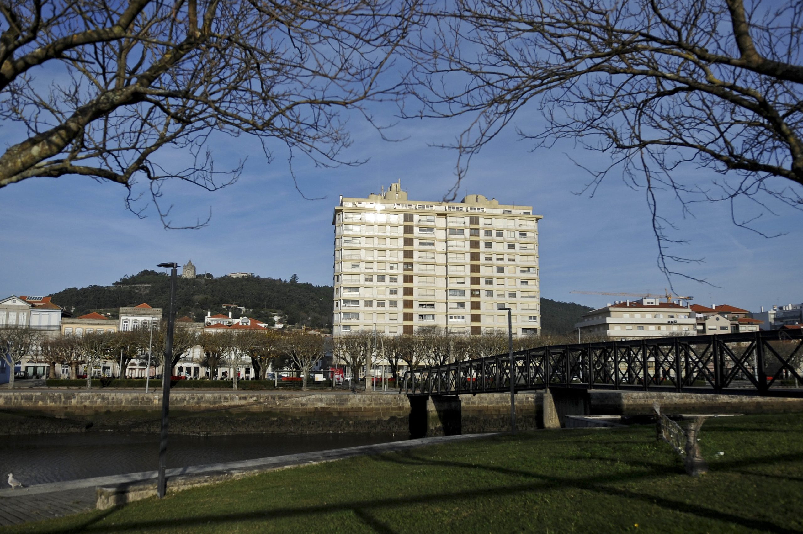 Petição online contesta demolição do prédio Coutinho em Viana do Castelo