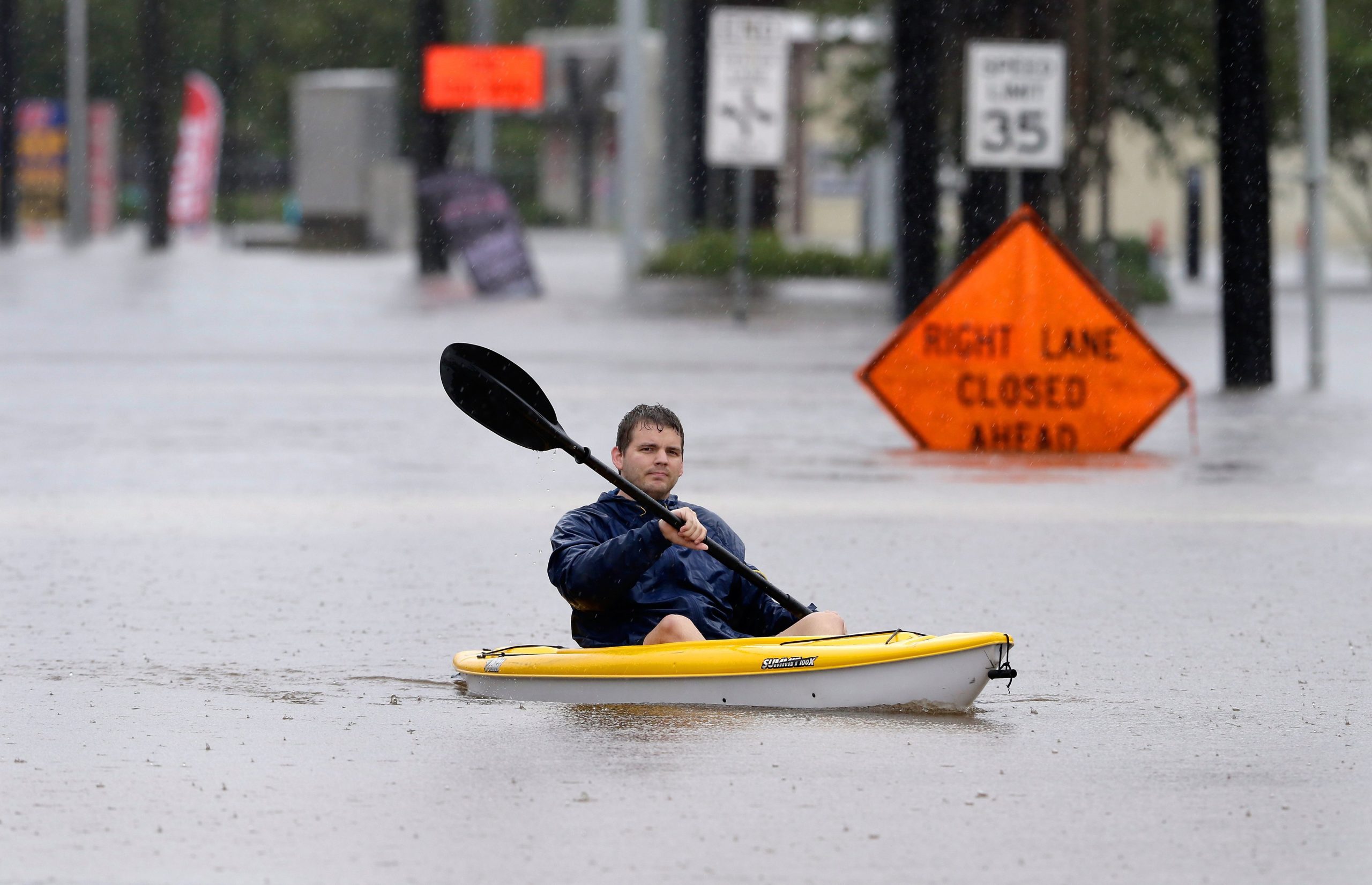 EUA: Harvey sem vítimas mortais portuguesas, mas há nacionais afetados