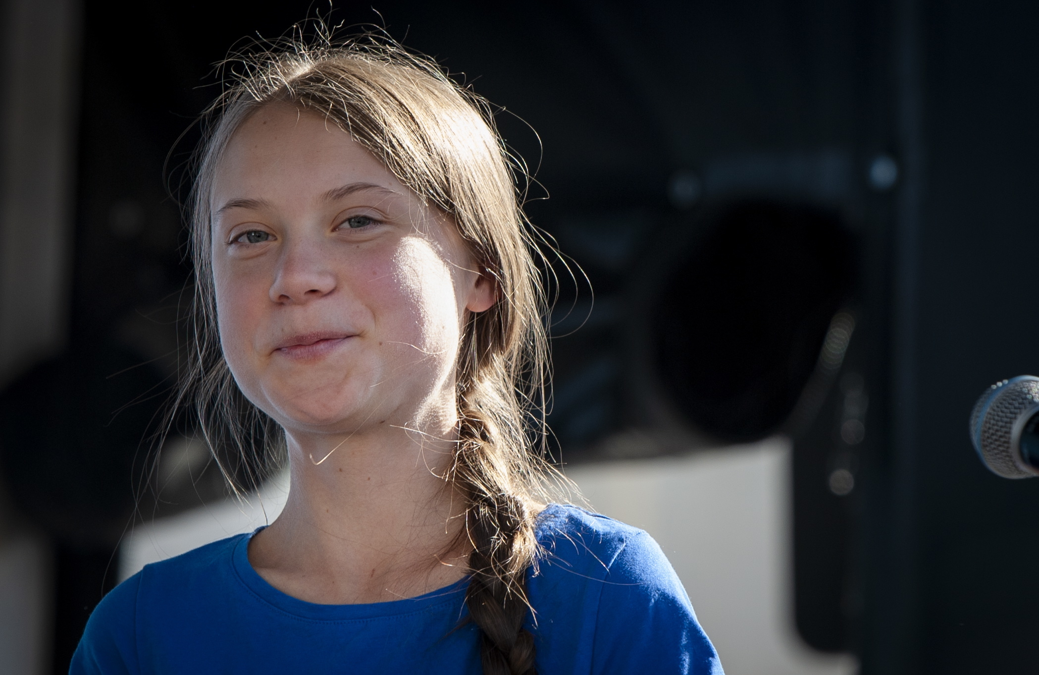 COP25: Dezenas de pessoas esperam por Greta Thunberg na Doca de Santo Amaro