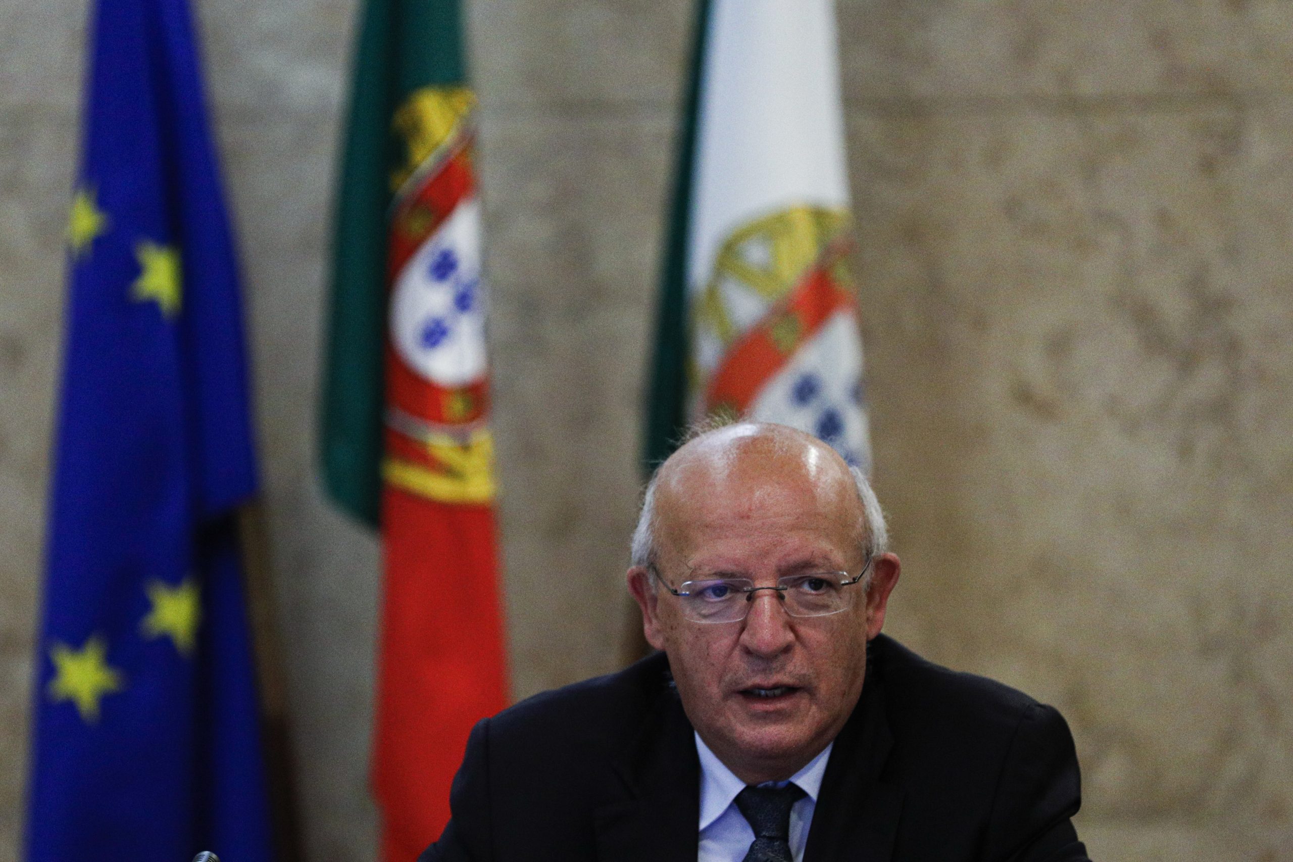 Ministro Santos Silva espera que PS lhe “permita” voltar a dar aulas na universidade