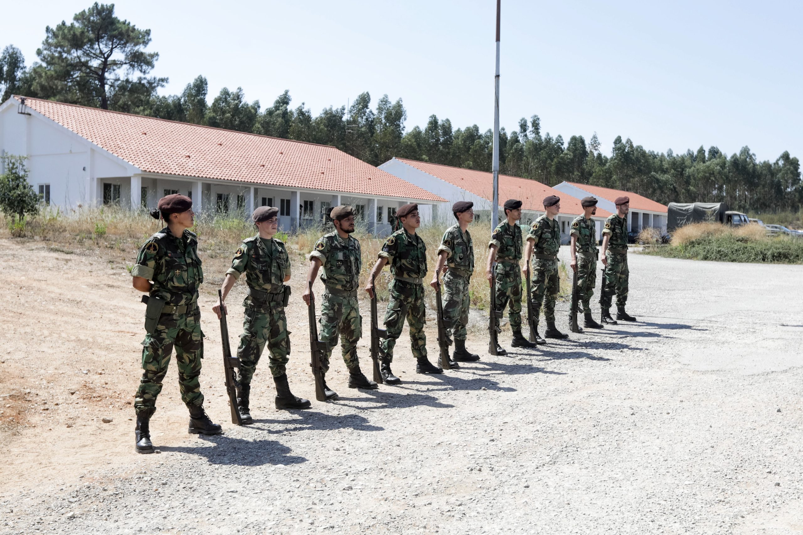 Exército adia por cinco semanas rendição do contigente na República Centro-Africana