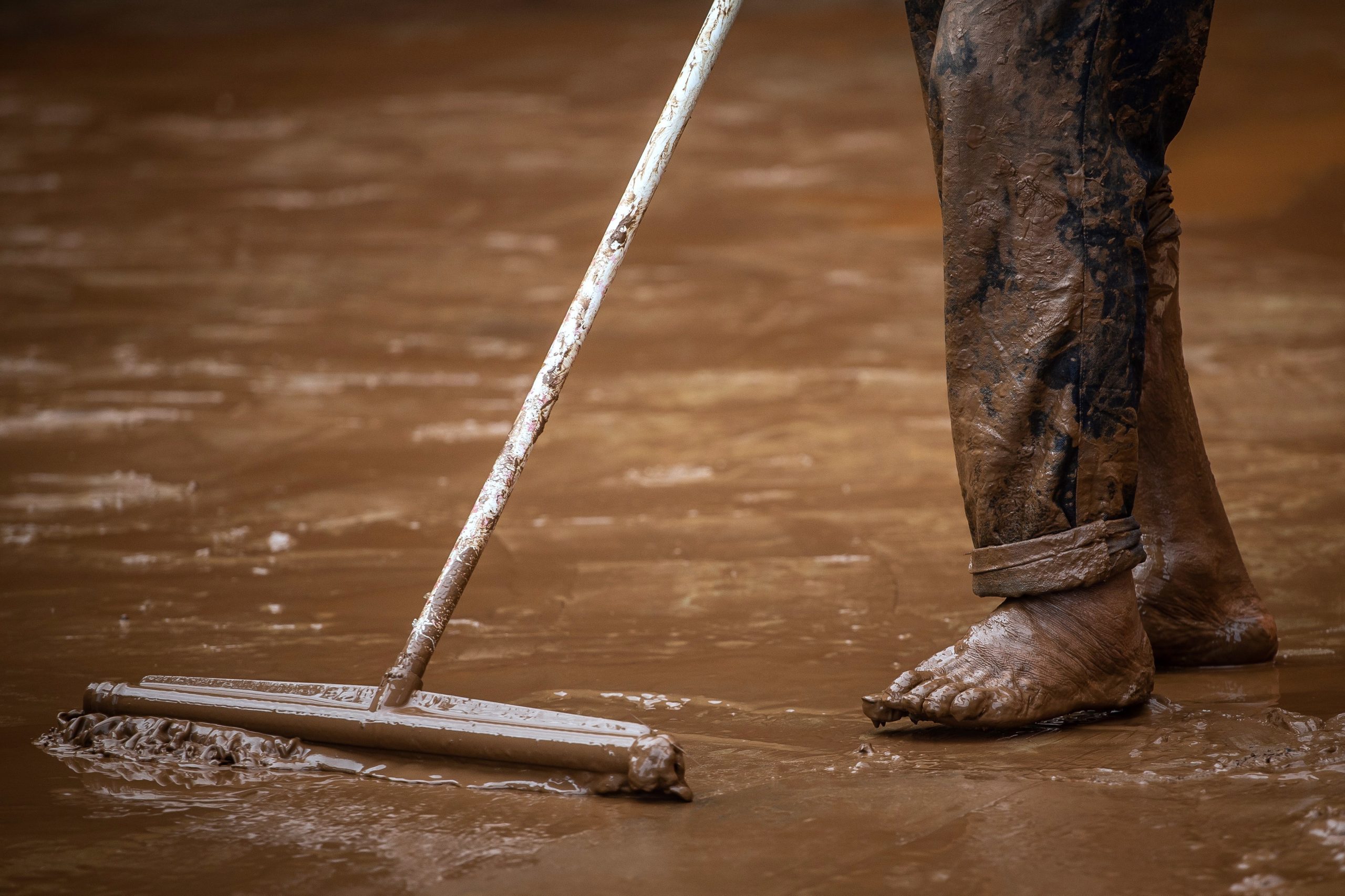 Mau tempo no Brasil com chuva e ventos fortes provoca seis mortes