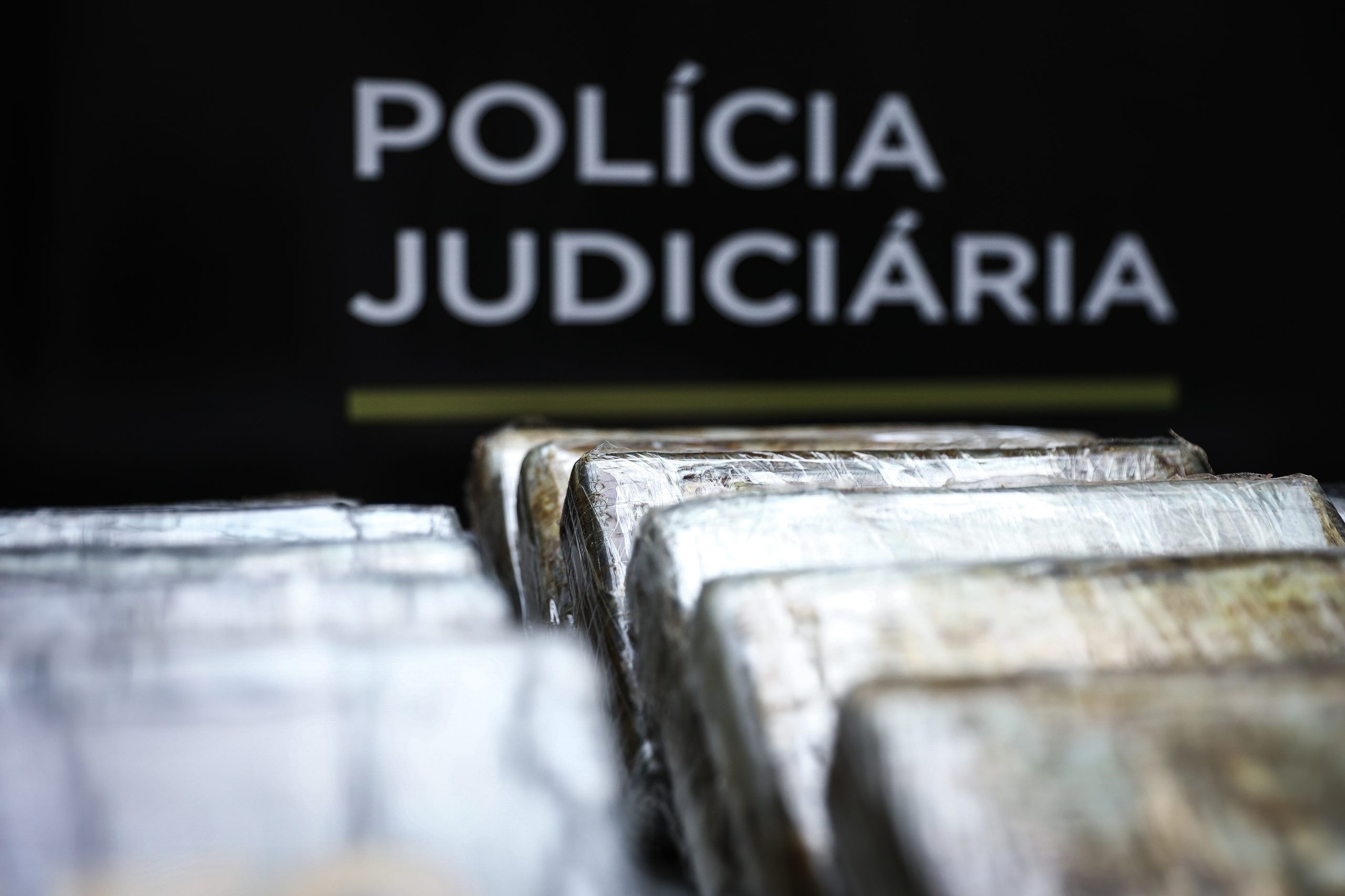 PJ desmantela rede internacional de tráfico de cocaína em Lisboa